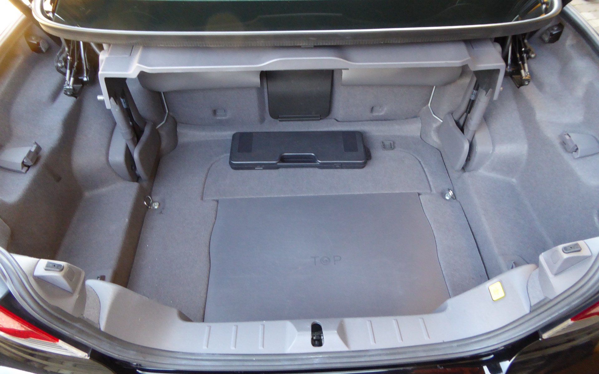 VOLVO C70 Summum 2.4i Cabrio Top Zustand-image-17