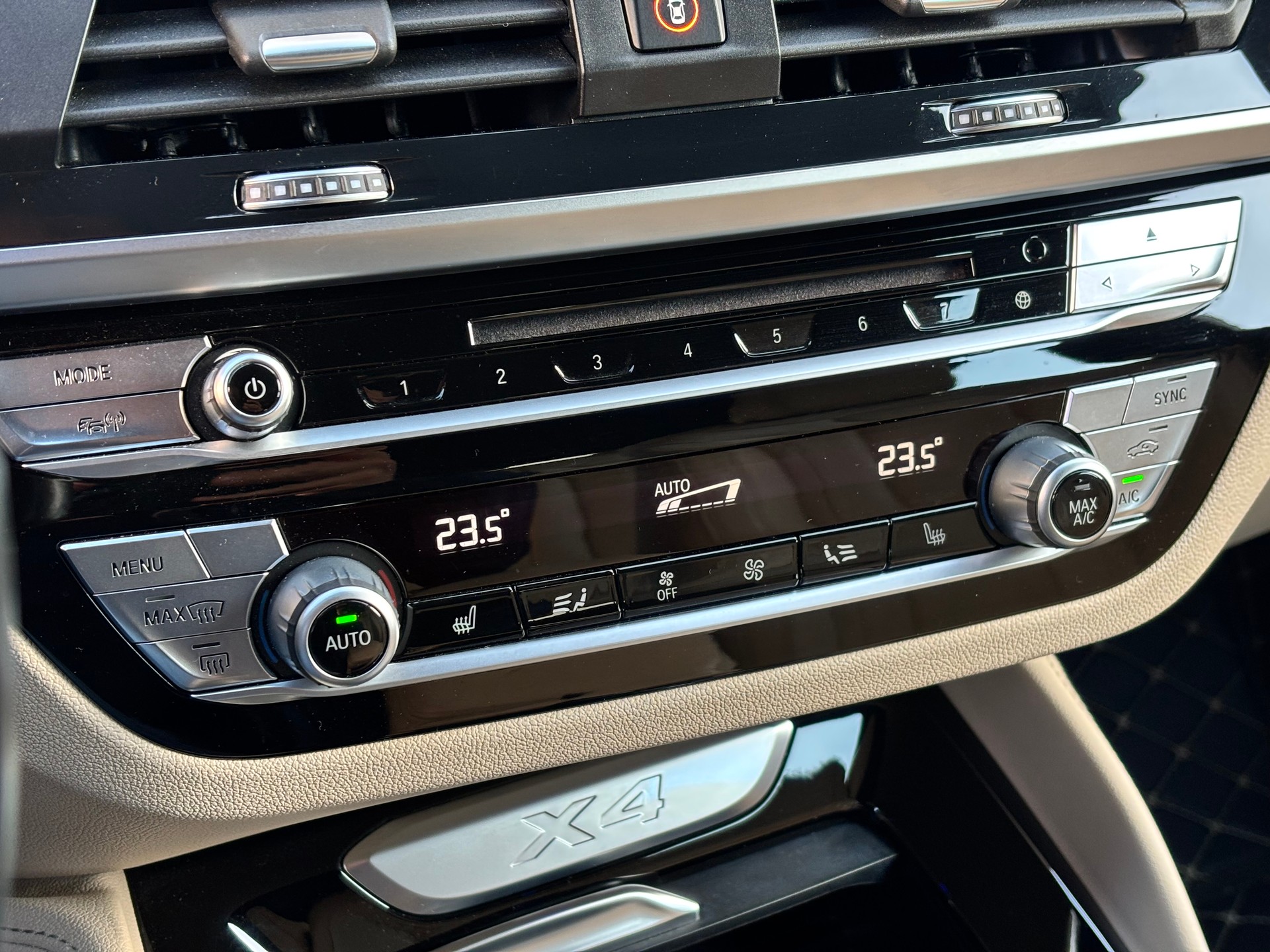 BMW X4 xDrive 30i M Sport Steptronic-image-16