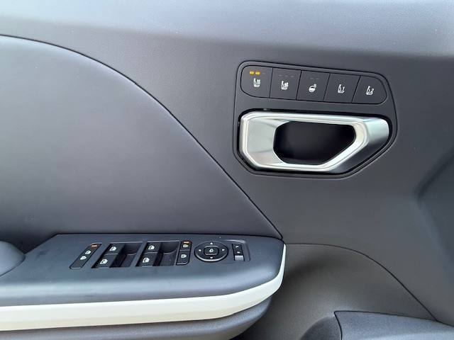 KIA K4 1.6 T-GDi GT-Line-image-11