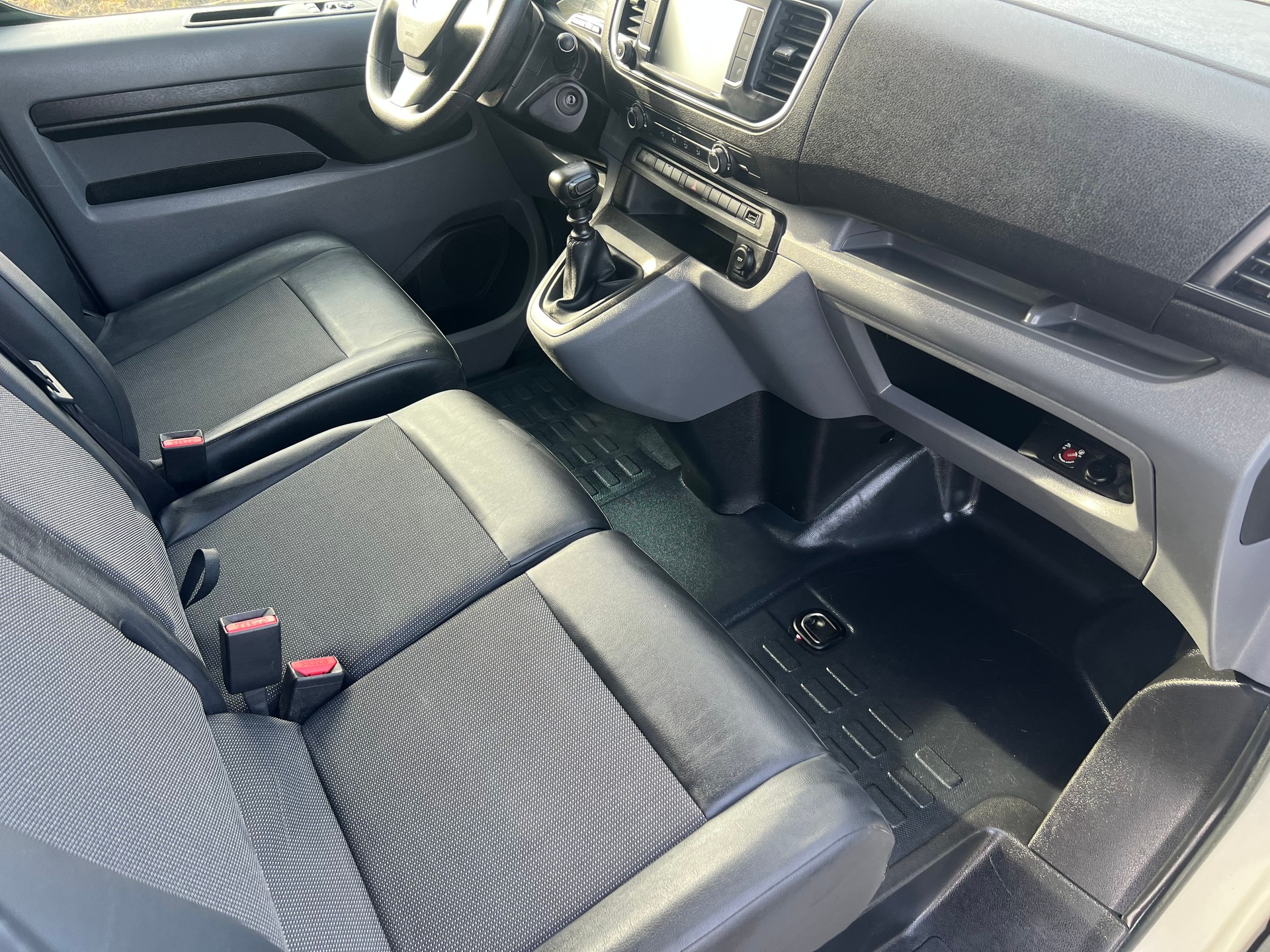 OPEL Vivaro Cargo 1.5 CDTI Inkl. Innenausbau!-image-7