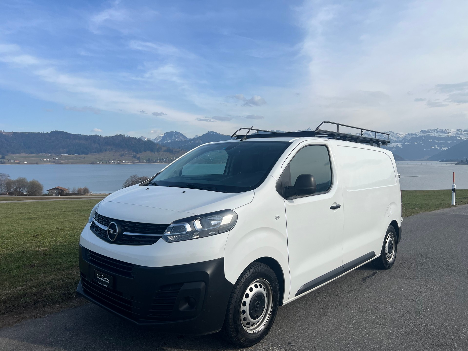 OPEL Vivaro Cargo 1.5 CDTI Inkl. Innenausbau!