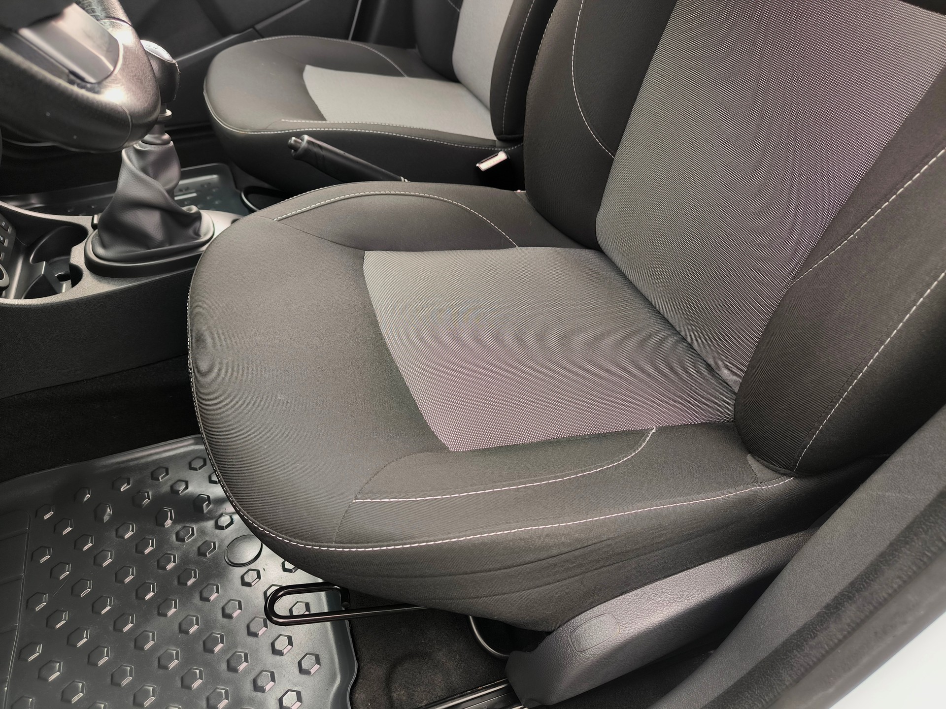 DACIA Duster 1.5 dCi Privilège 4x4-image-1
