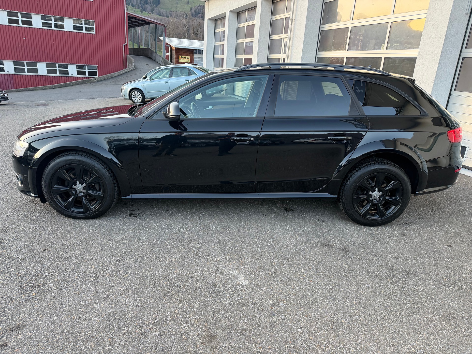 AUDI A4 allroad 3.0 TDI quattro S-tronic-showroom-element-1