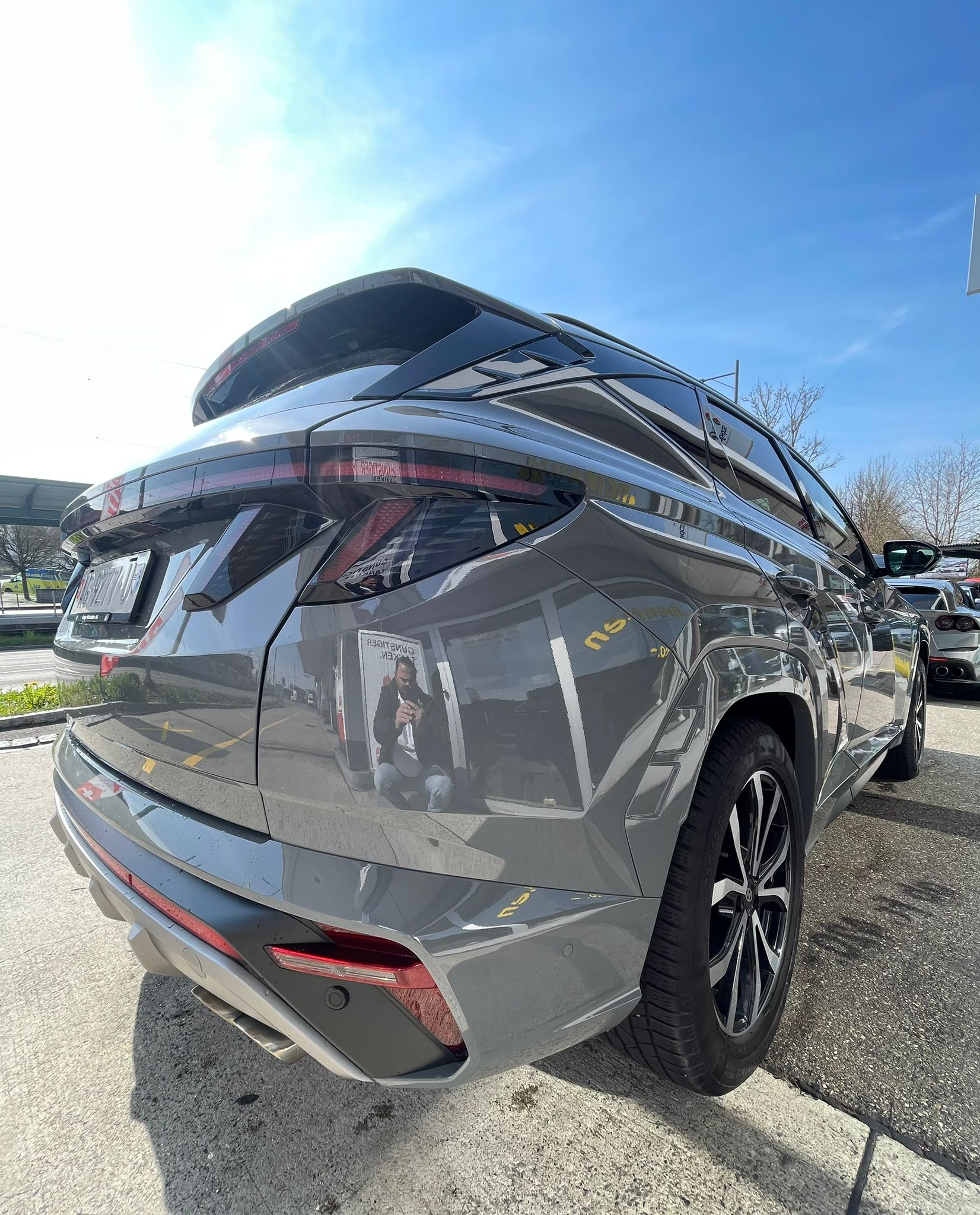 HYUNDAI Tucson 1.6 TGDI HEV starker 230PS N Line LUX pack 4WD Werksgarantie bis 05/2027-image-1