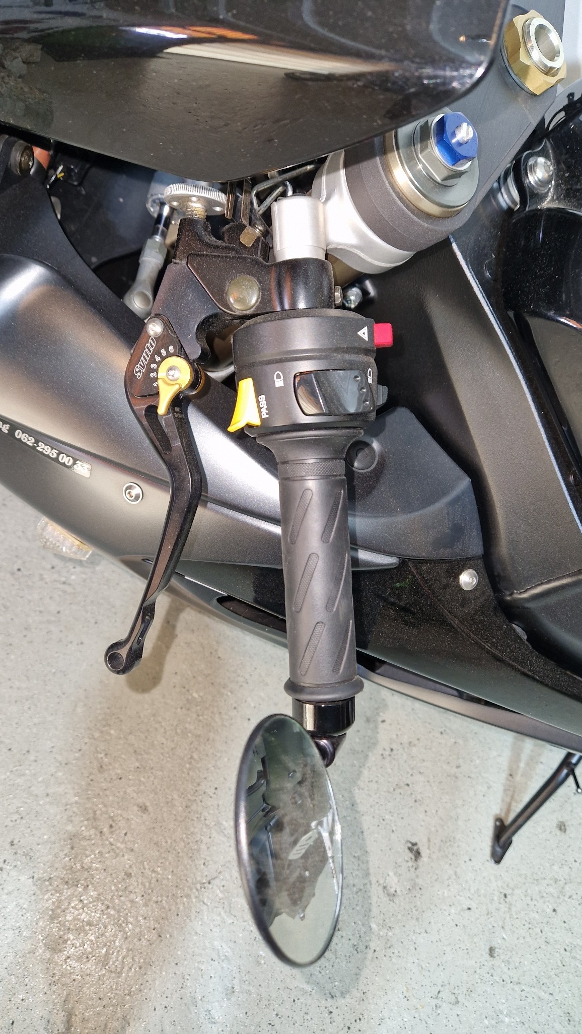 SUZUKI GSX-R 600, 25 KW, ab 18 Jahren-image-3