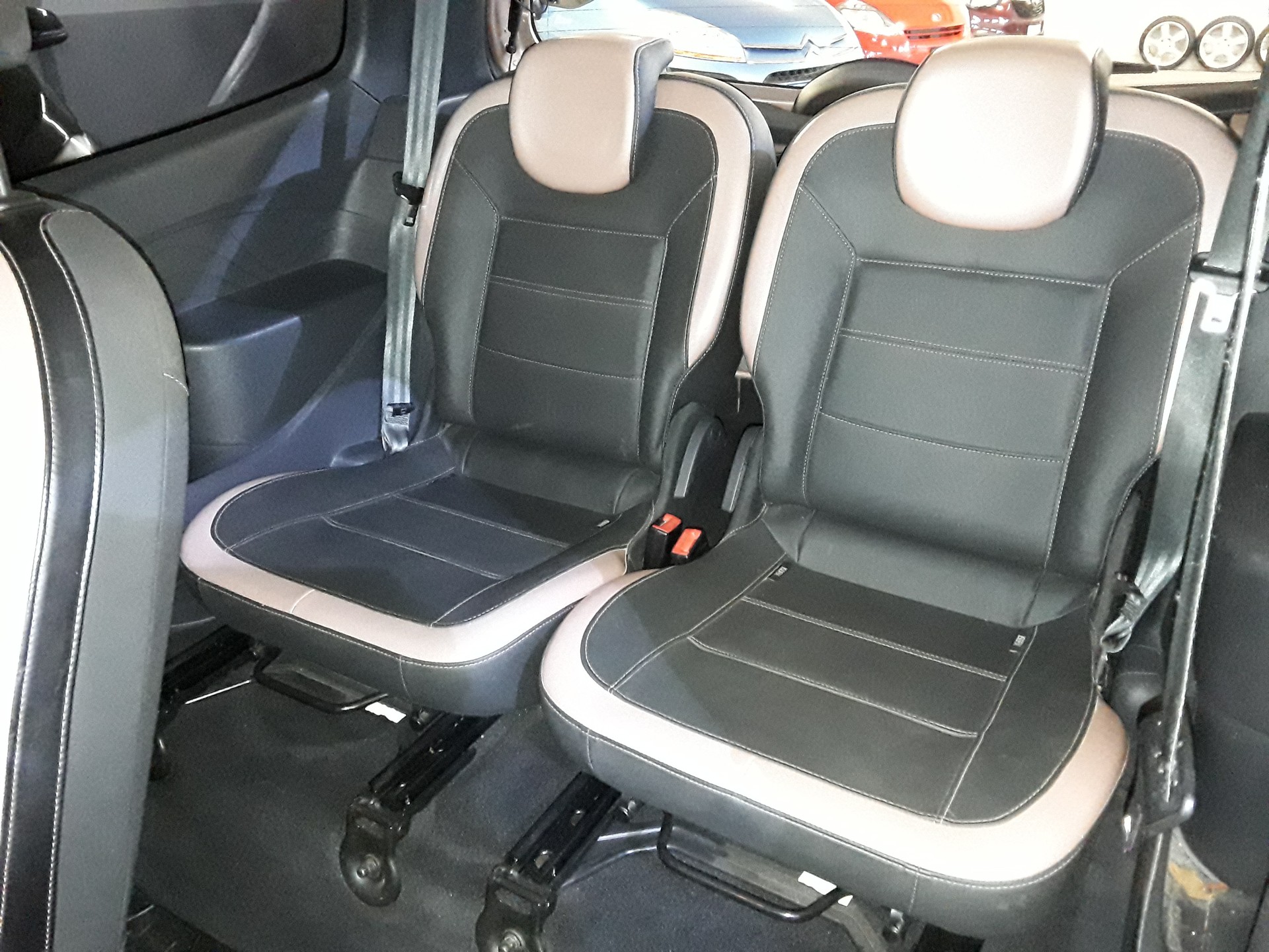 RENAULT Twingo 1.2 16V Miss Sixty-image-6