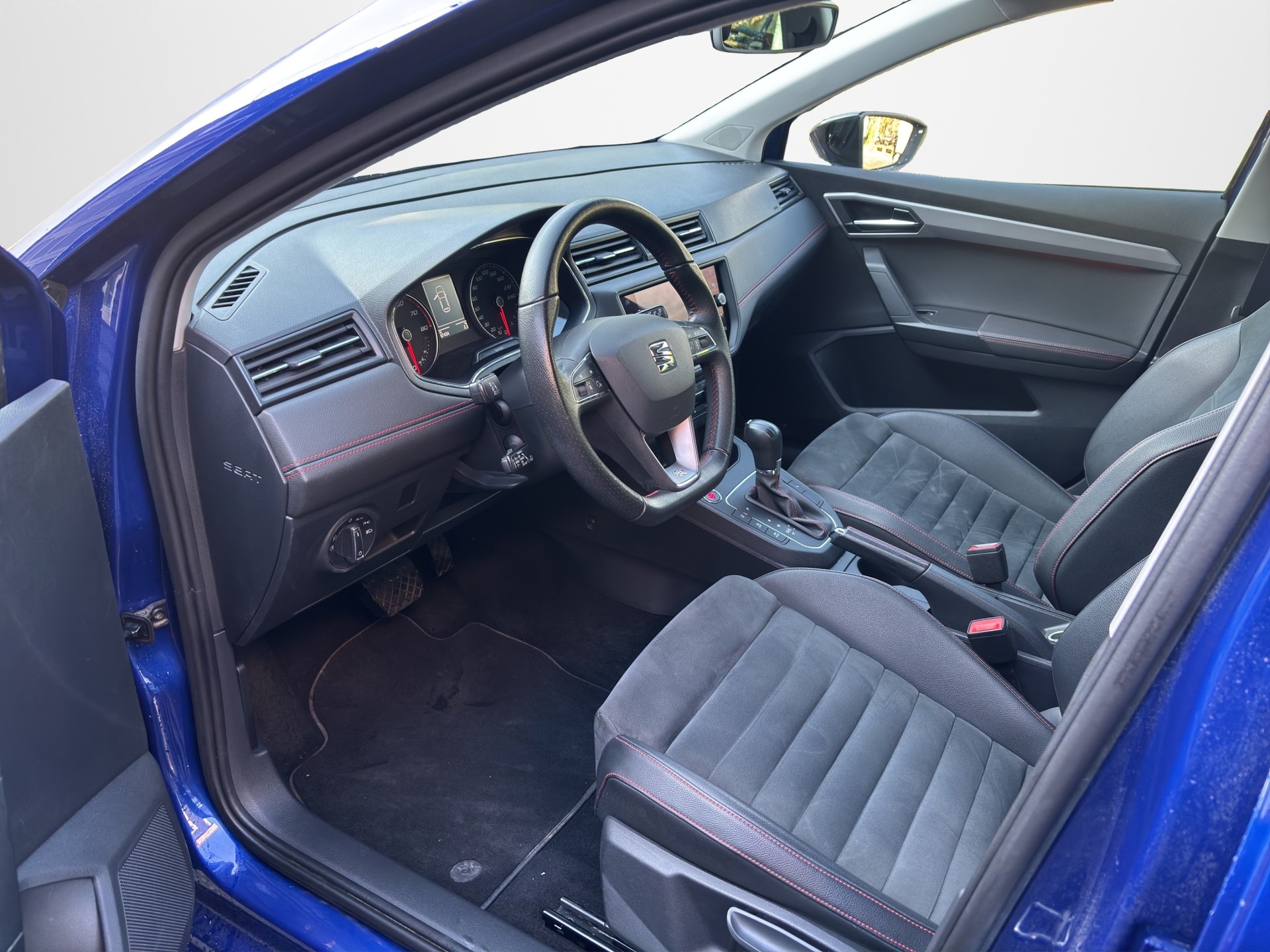 SEAT Ibiza 1.0 EcoTSI DSG FR-image-8