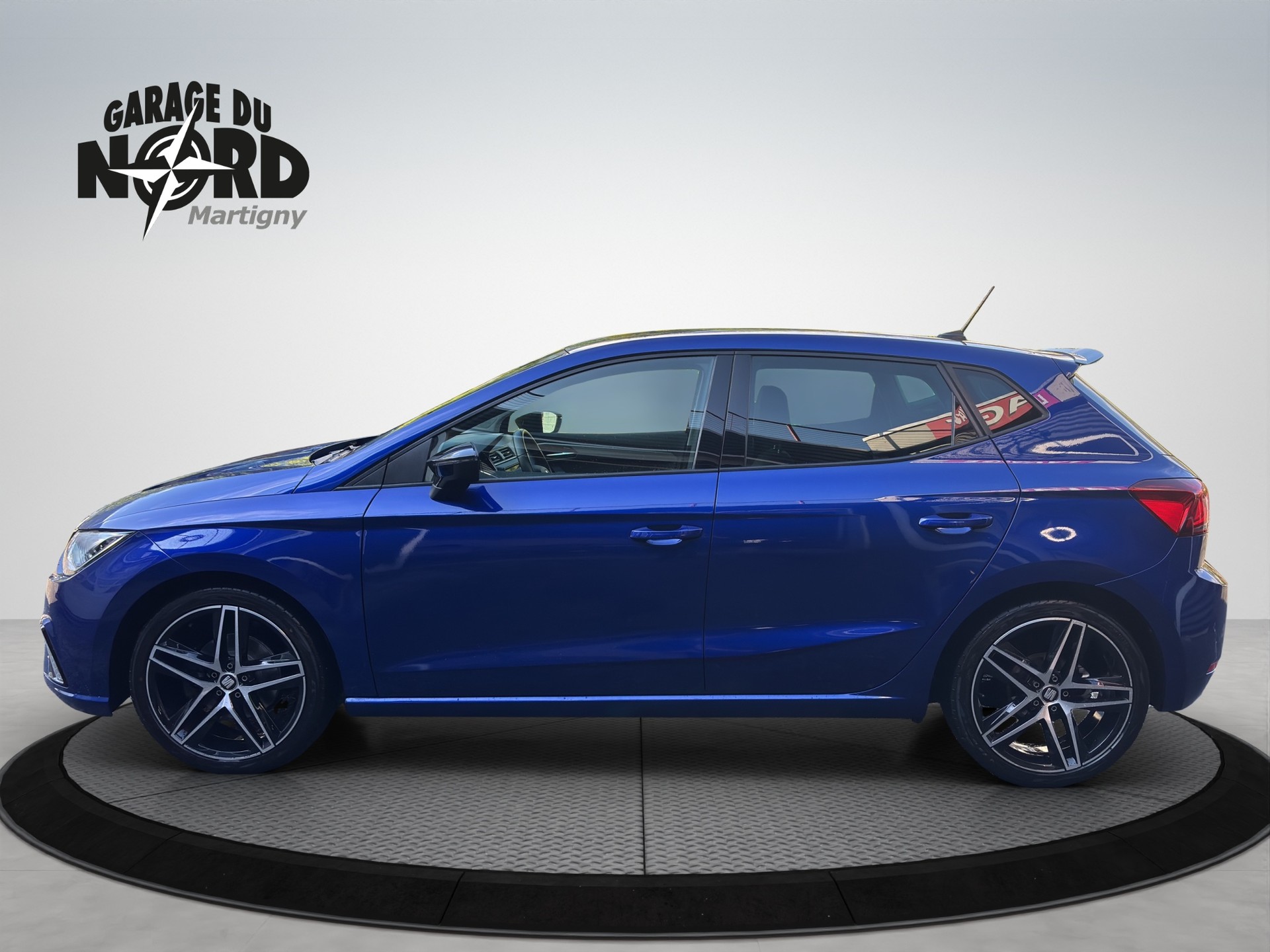 SEAT Ibiza 1.0 EcoTSI DSG FR-showroom-element-2