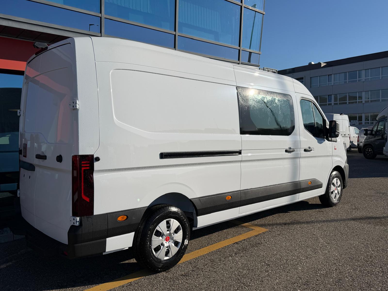 RENAULT Master RED T35 150PS Automat L3H2-image-4