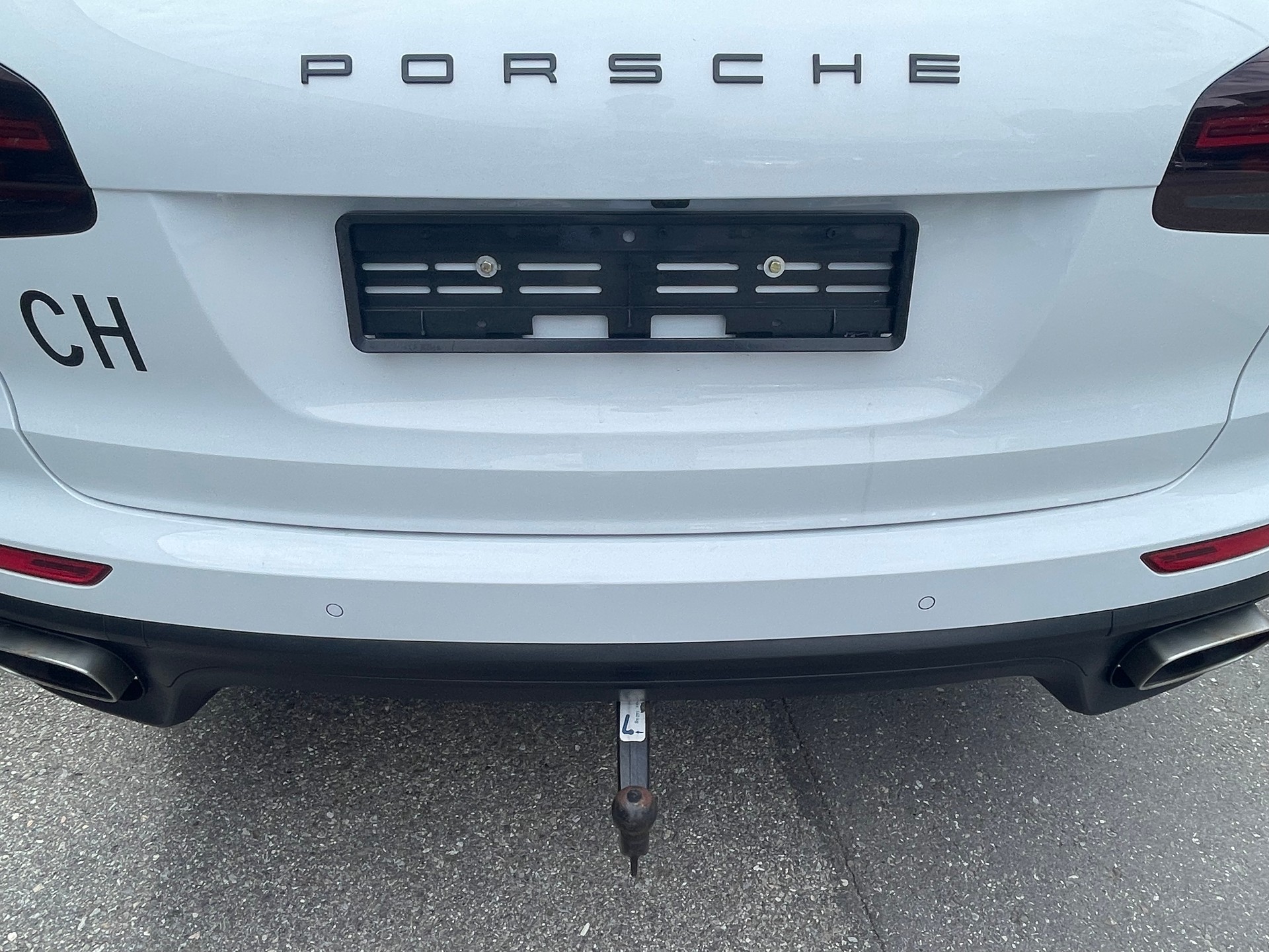 PORSCHE Cayenne Diesel Platinum Edition-image-10