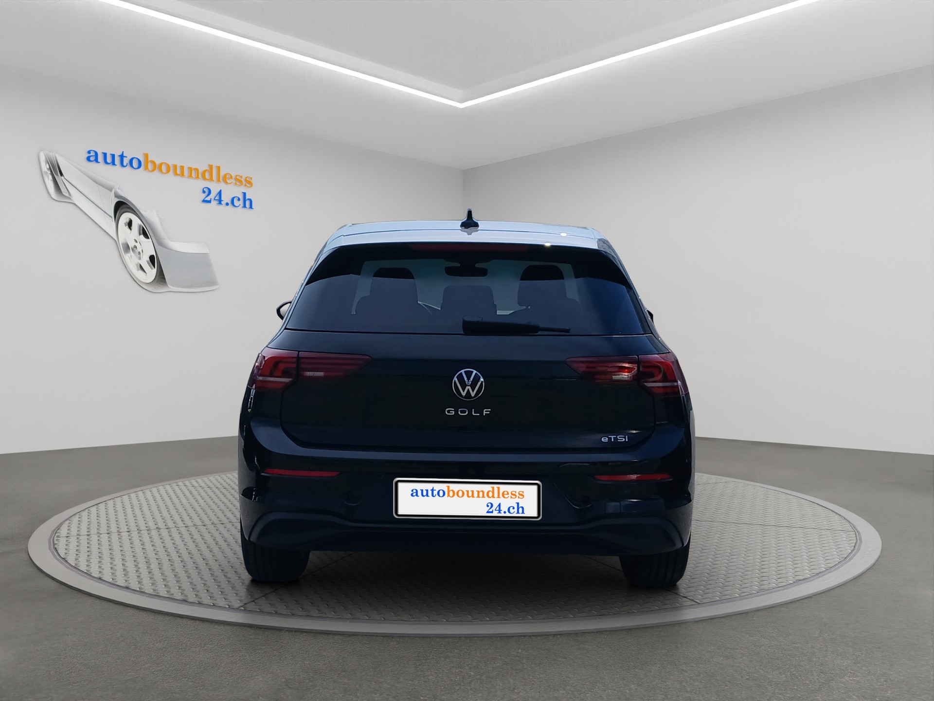 VW Golf 1.5 TSI MHEV United DSG/ Blechschade Seite Recht-image-5