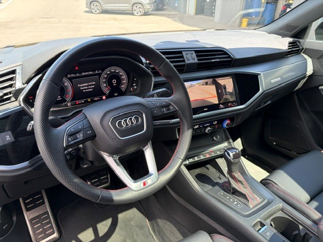 AUDI Q3 Sportback 1.5 35 TFSI S line S-Tronic-image-9