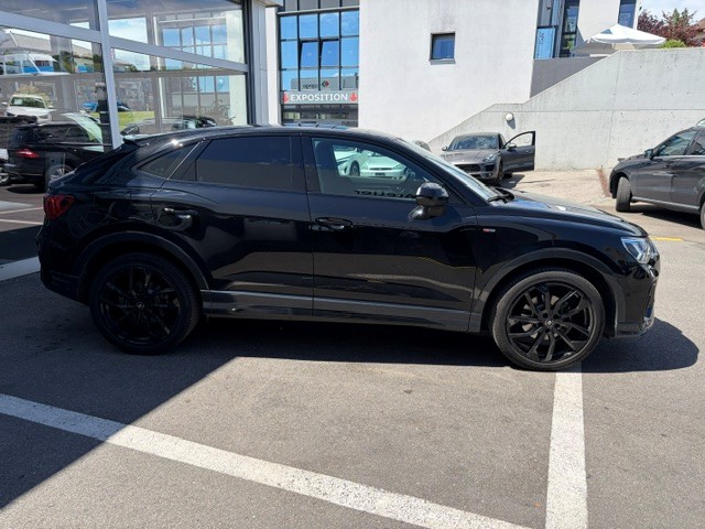 AUDI Q3 Sportback 1.5 35 TFSI S line S-Tronic-showroom-element-2