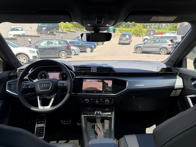 AUDI Q3 Sportback 1.5 35 TFSI S line S-Tronic-image-12