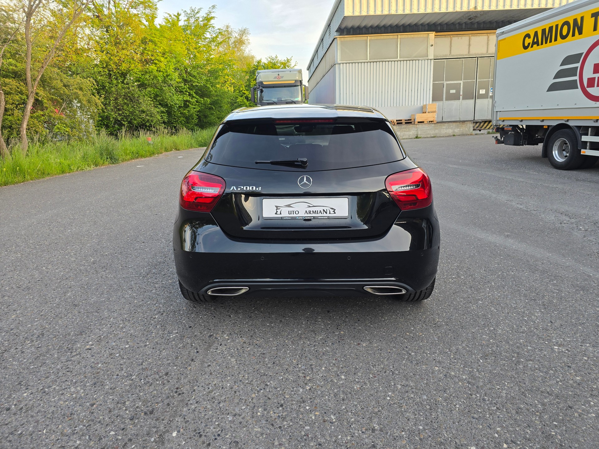 MERCEDES-BENZ A 200 CDI 7G-DCT-showroom-element-3