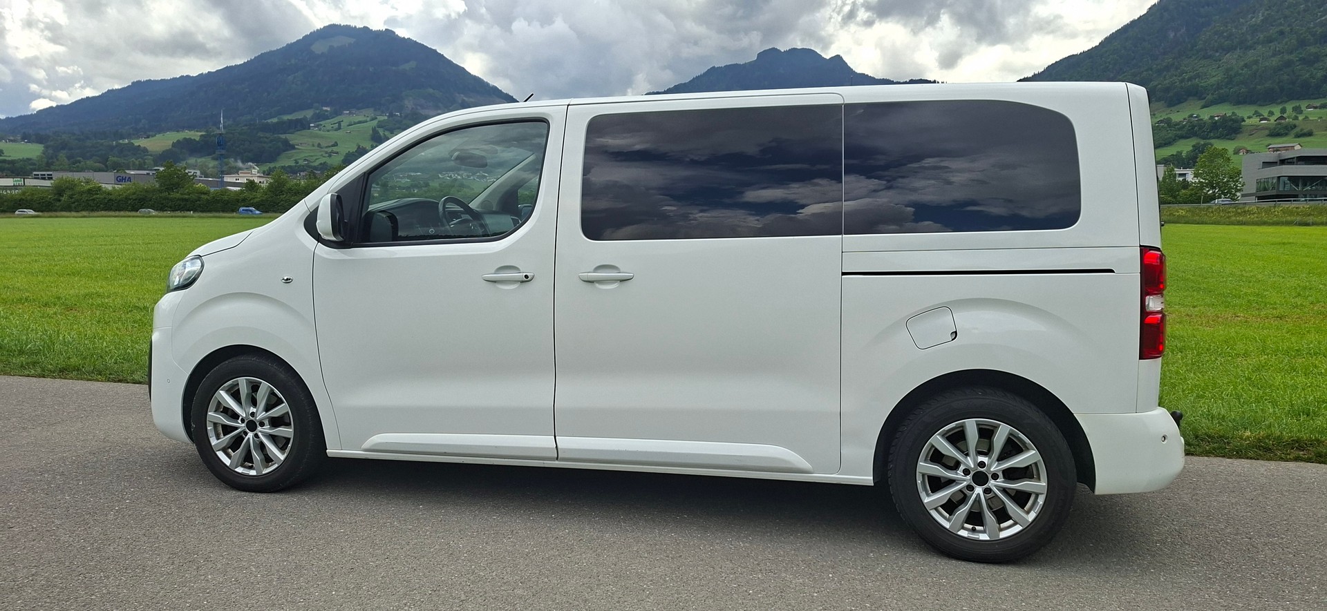 CITROEN Spacetourer 2.0 BlueHDi Business M EAT