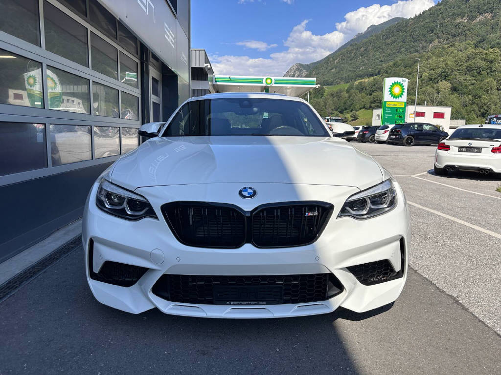 BMW M2 Competition Coupé-showroom-element-2