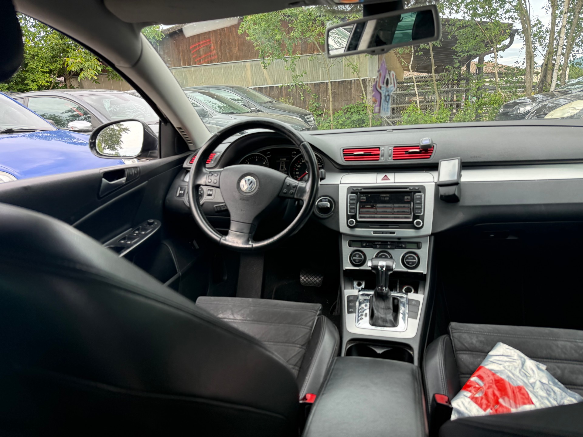 VW Passat Variant 2.0 TDI Comfortline DSG-image-8