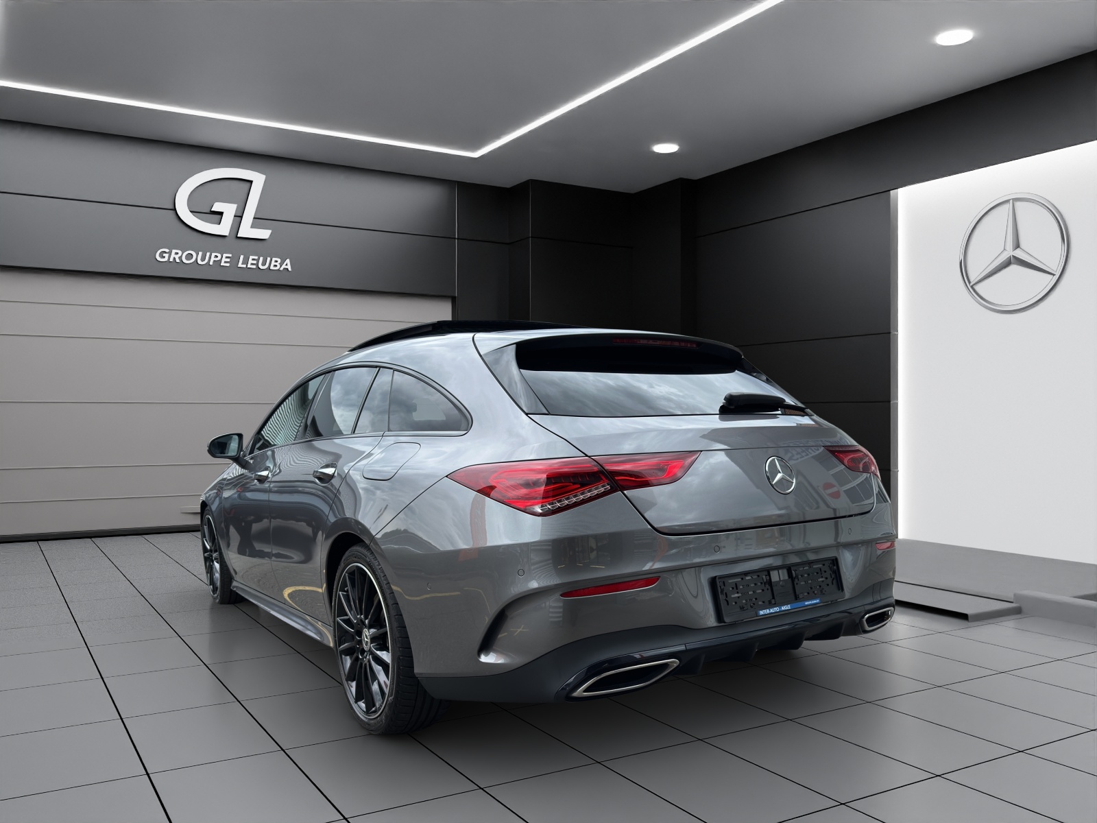 MERCEDES-BENZ CLA SB 250 Sw. Star 4M 7G-showroom-element-3