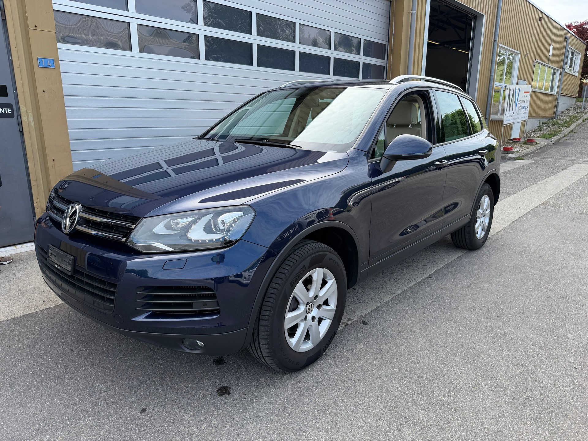 VW Touareg 3.0 TDI BMT Value Tiptronic-image-5