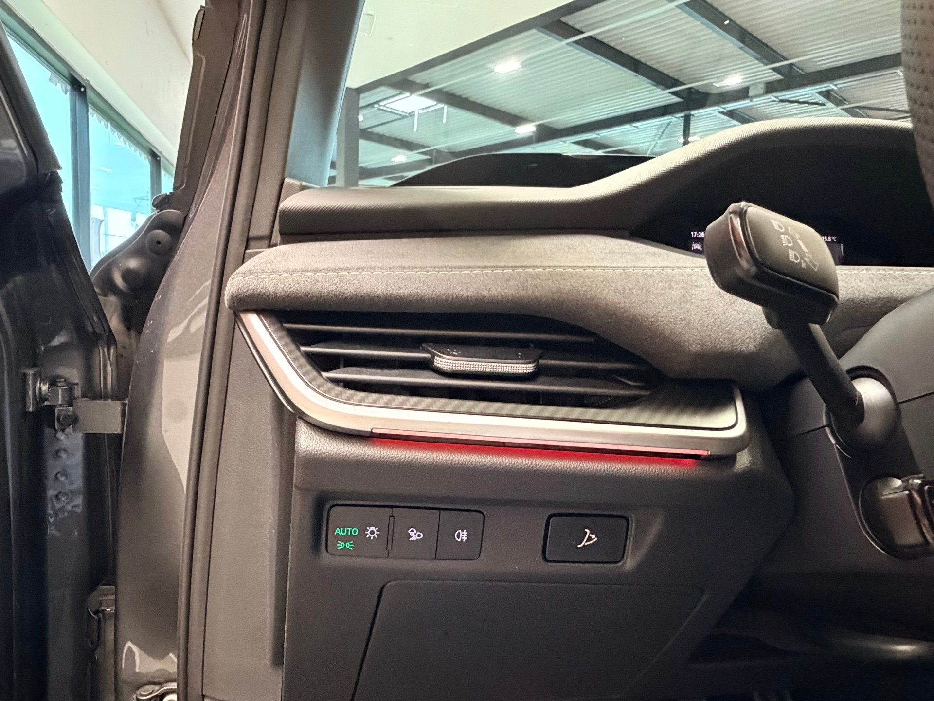 SKODA Elroq RS 4x4-image-29