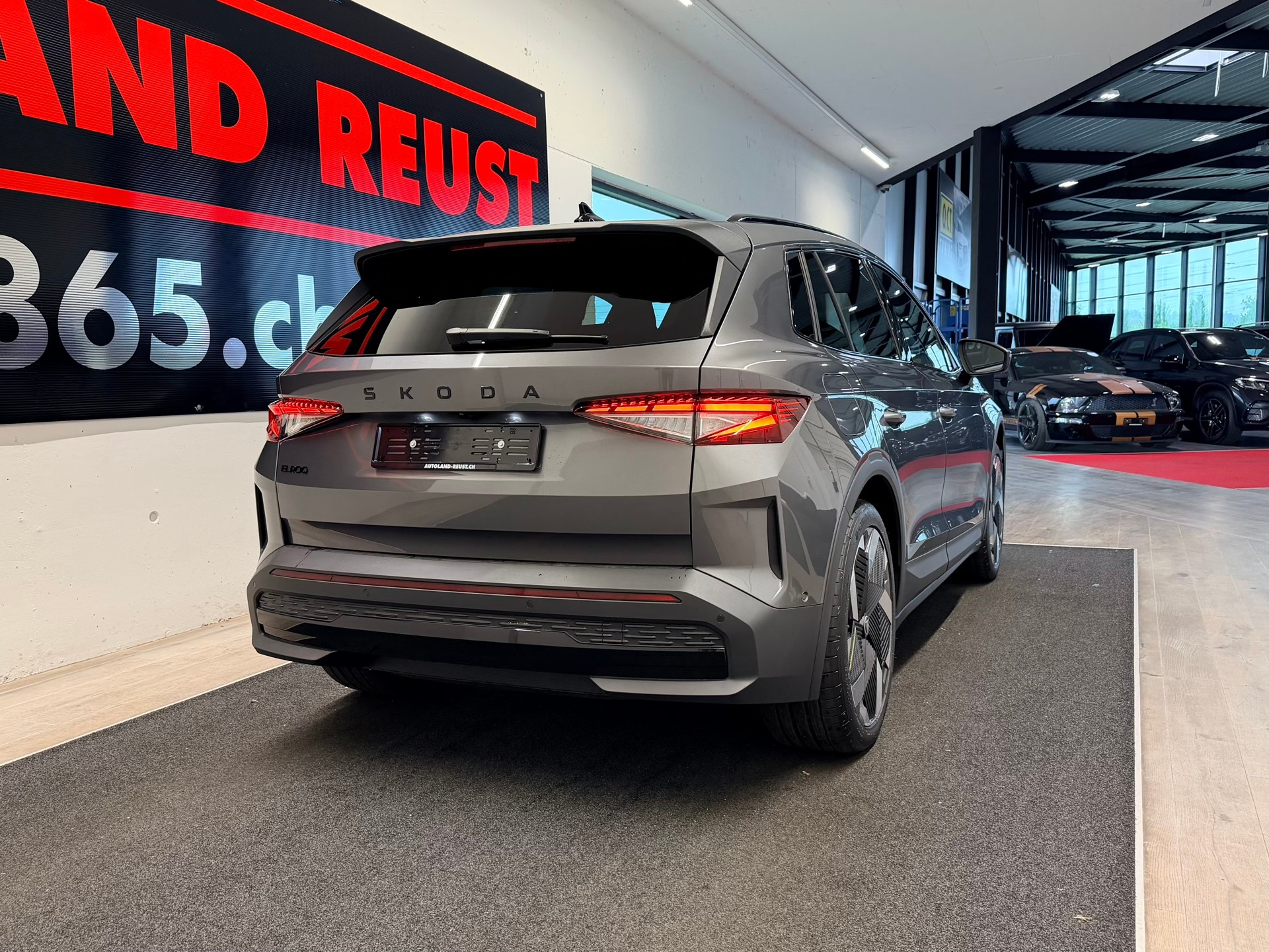 SKODA Elroq RS 4x4-image-5