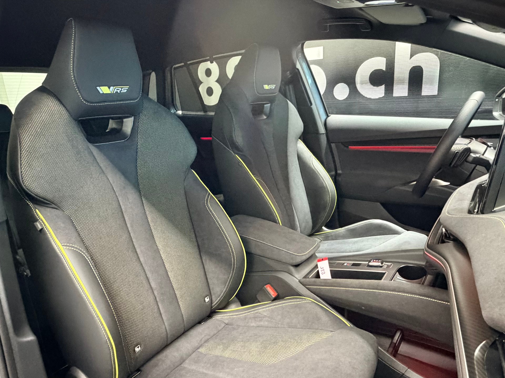 SKODA Elroq RS 4x4-image-23