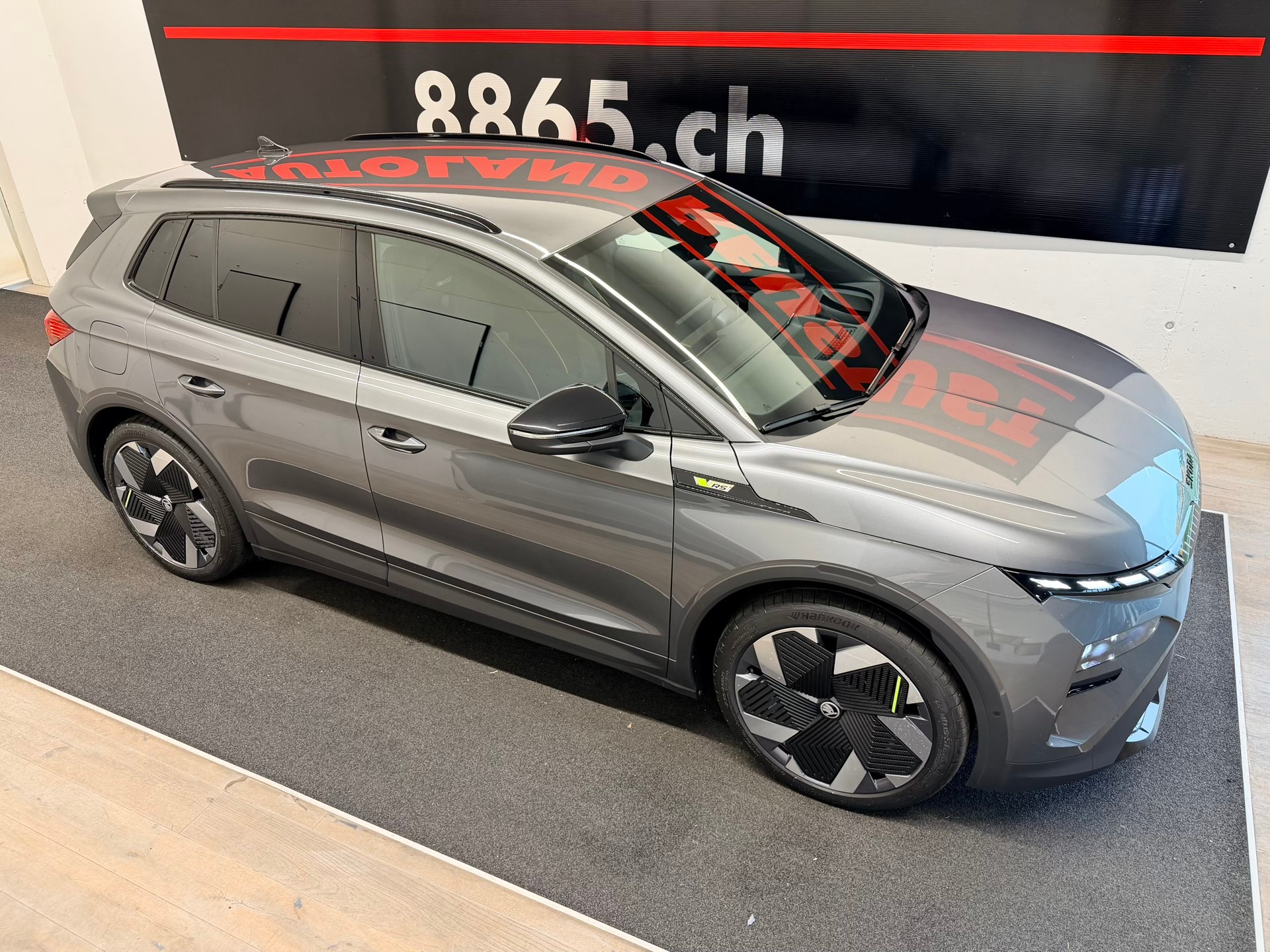 SKODA Elroq RS 4x4-image-4