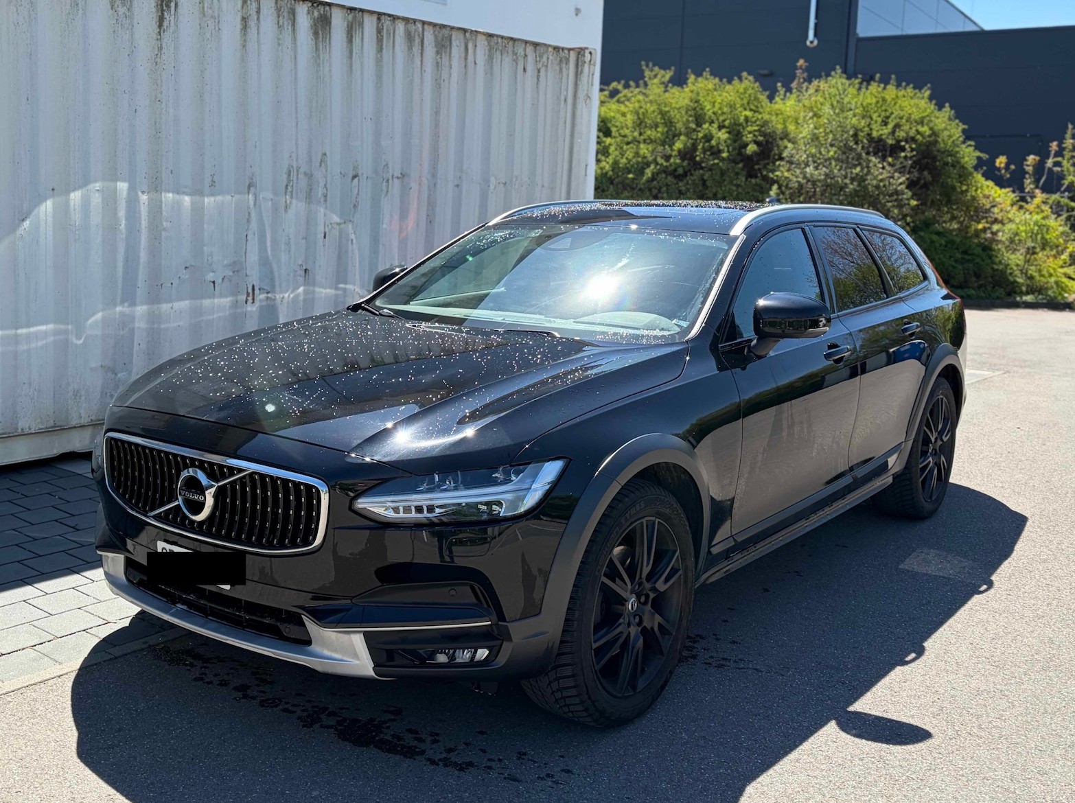 VOLVO V90 Cross Country-image-3