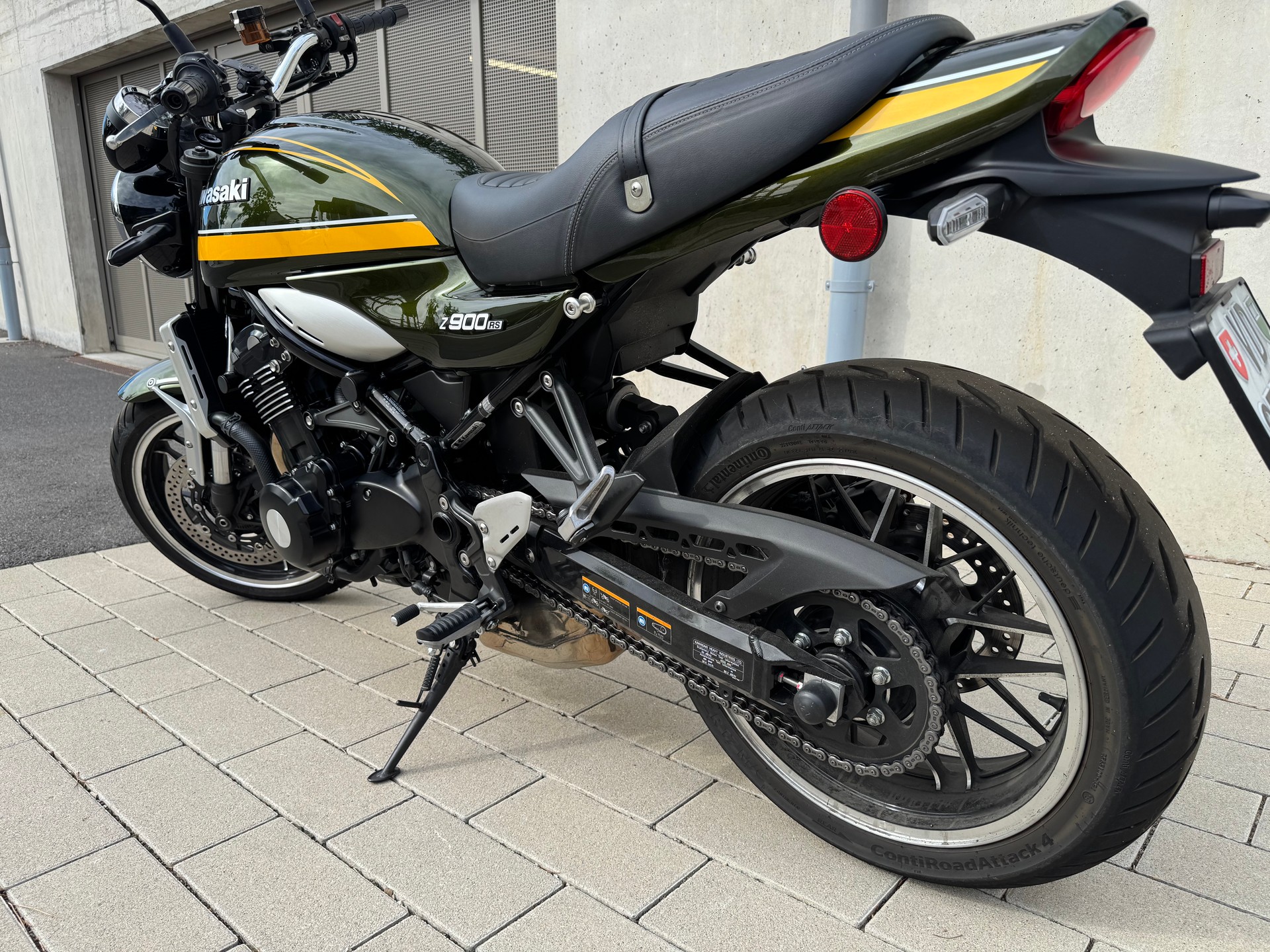 KAWASAKI Z 900 RS-image-4
