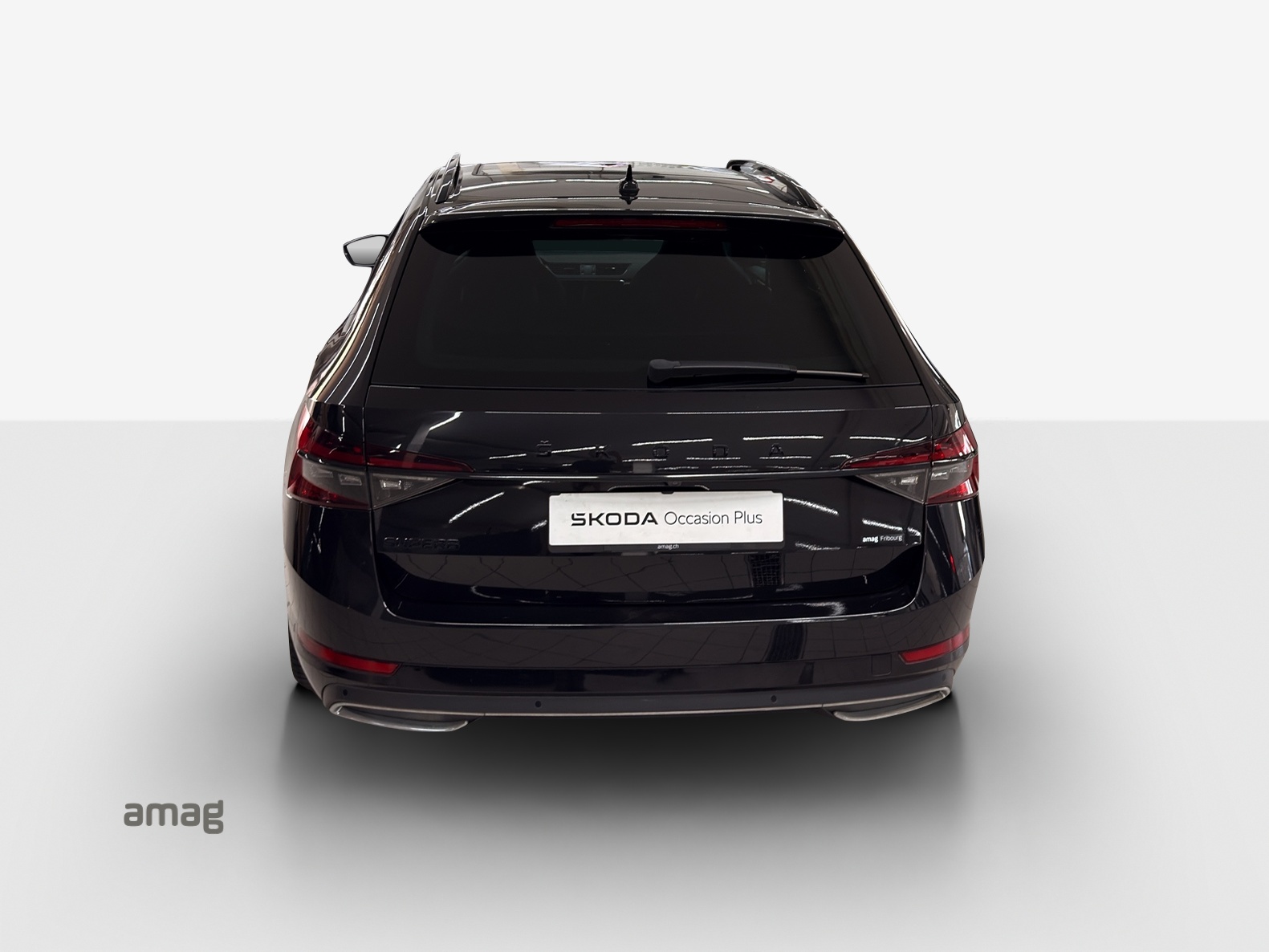 SKODA Superb Combi 1.5 TSI SportLine ACT-showroom-element-3