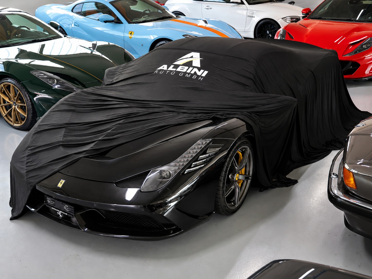 FERRARI 458 Speciale 4.5 V8-showroom-element-1