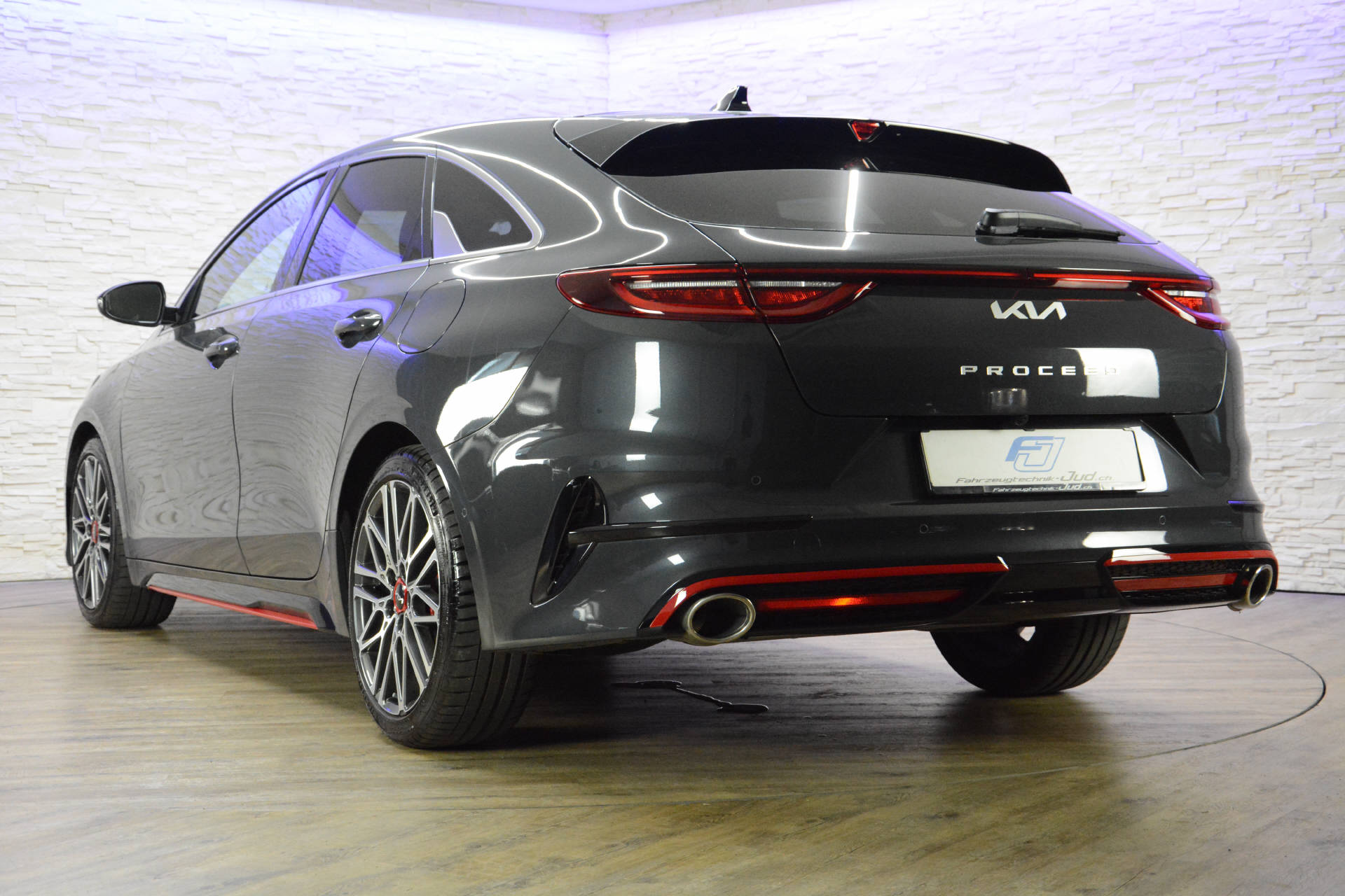KIA ProCeed 1.6 T-GDi GT-image-5