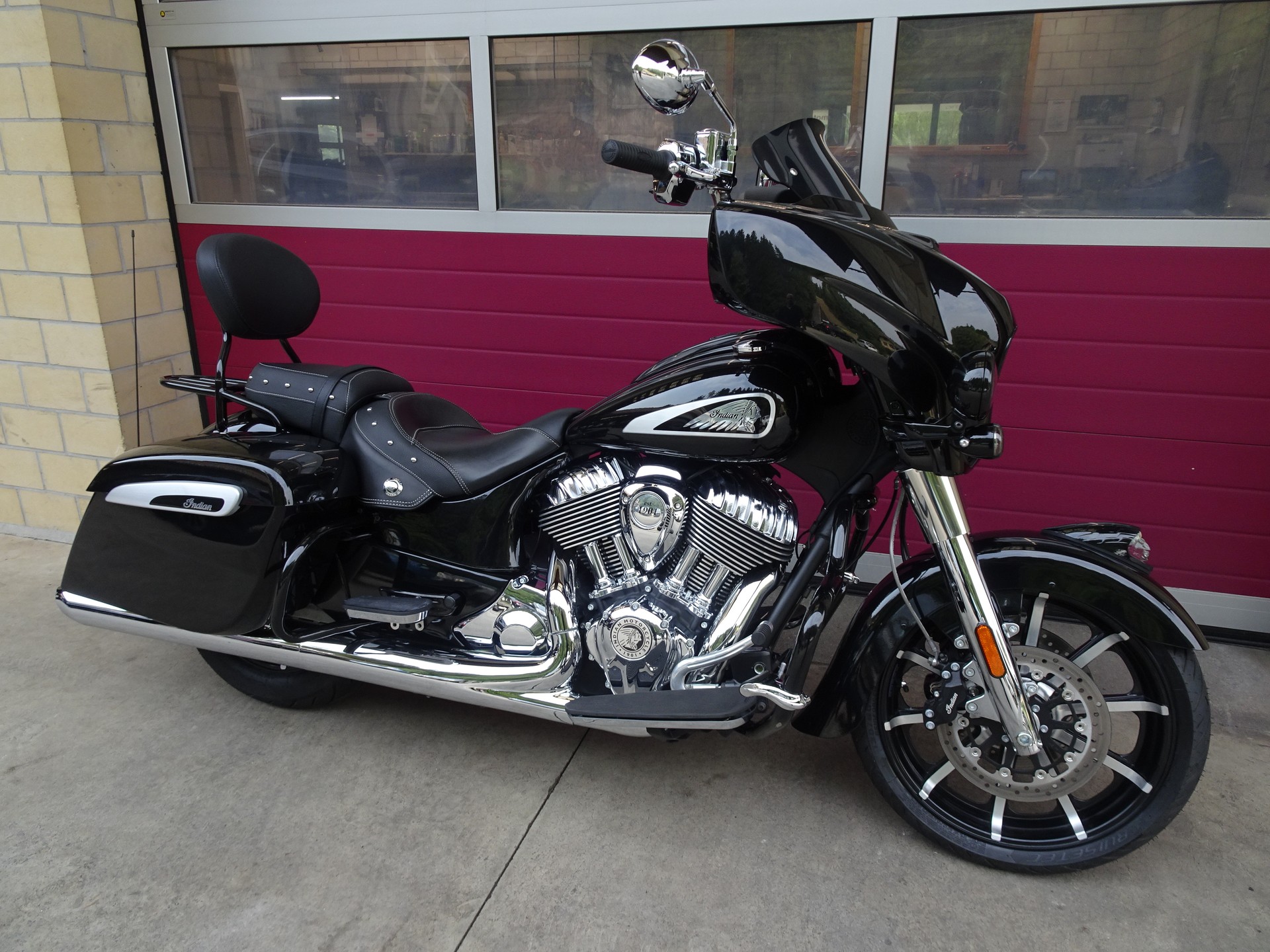INDIAN Chieftain Limited ABS-image-2