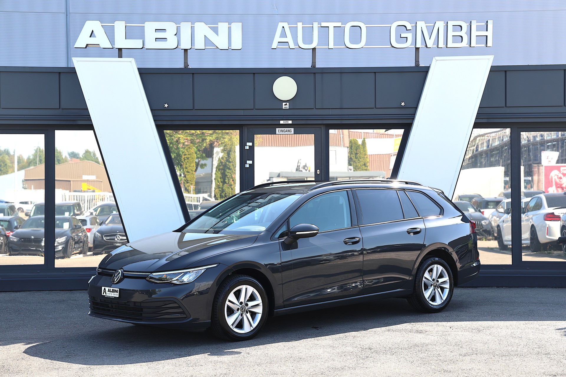 VW Golf VIII Variant 2.0 TDI Life DSG