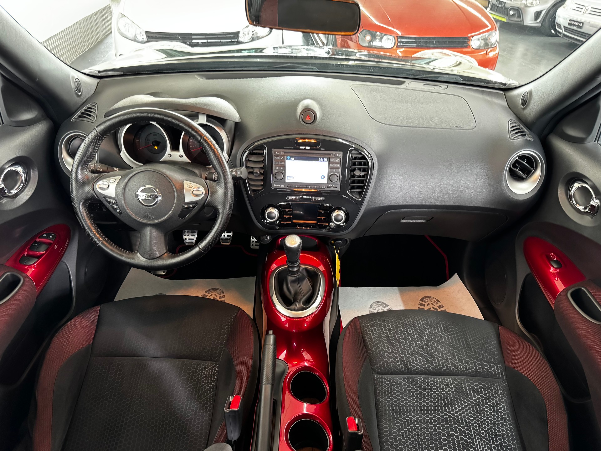 NISSAN Juke 1.6 DIG-T tekna-image-15