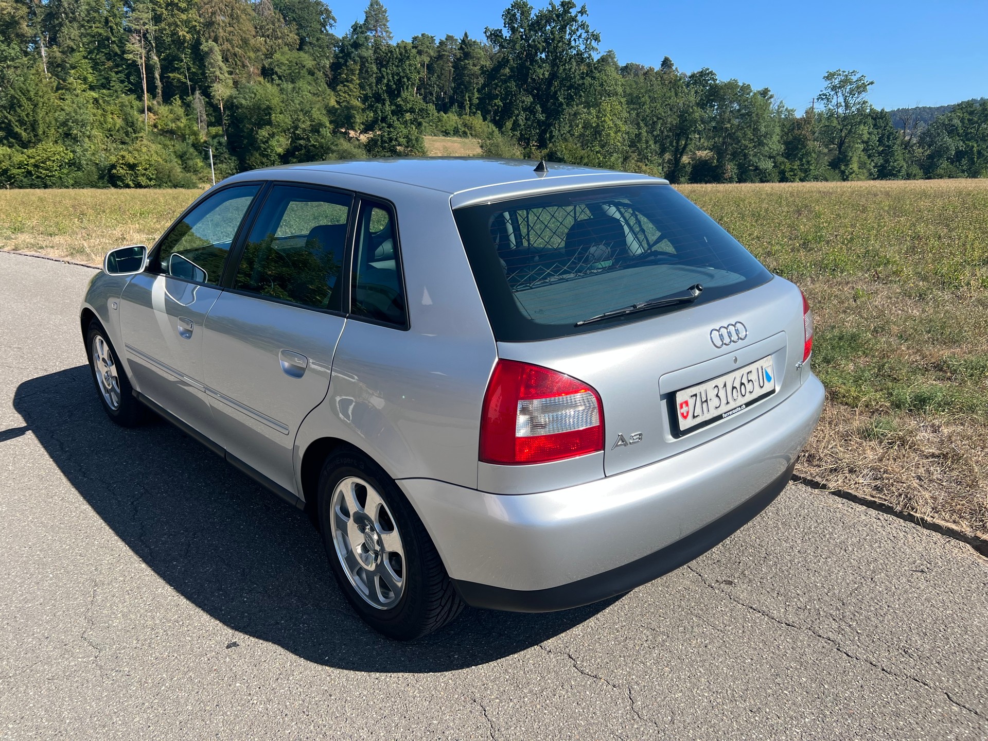 AUDI A3 1.6 Attraction-image-3