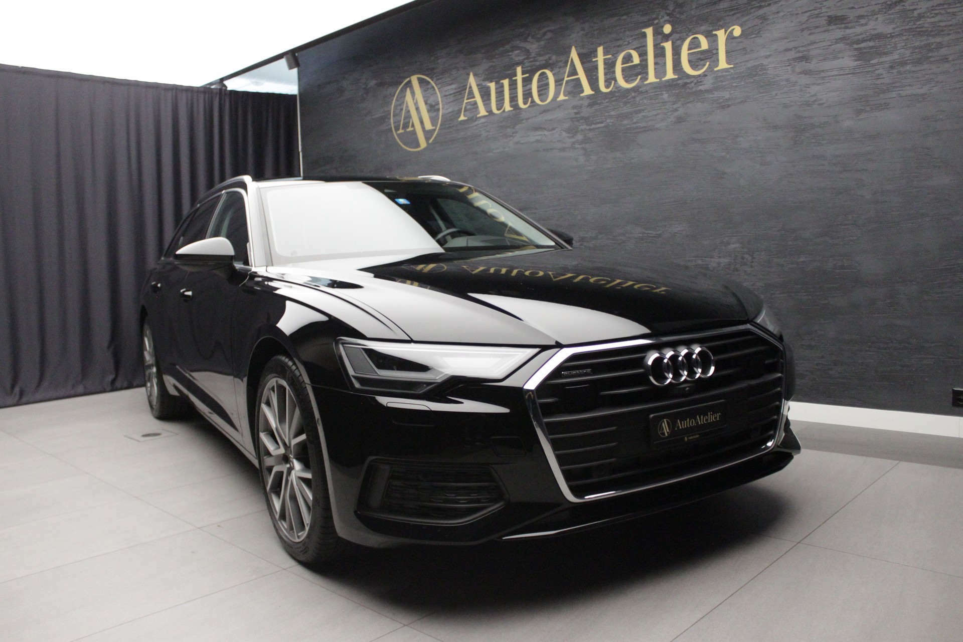 AUDI A6 Avant 40 TDI quattro S-tronic-showroom-element-1