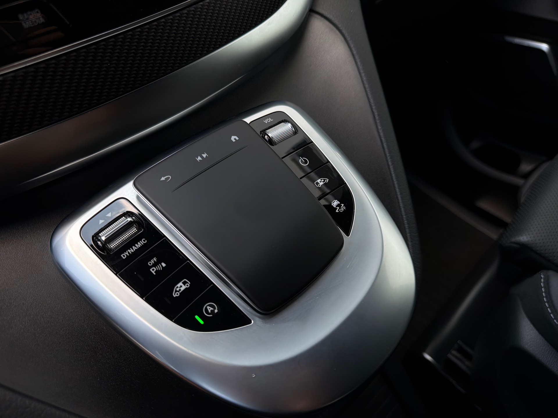 MERCEDES-BENZ V 300 d lang Avantgarde 4Matic 9G-Tronic-image-30