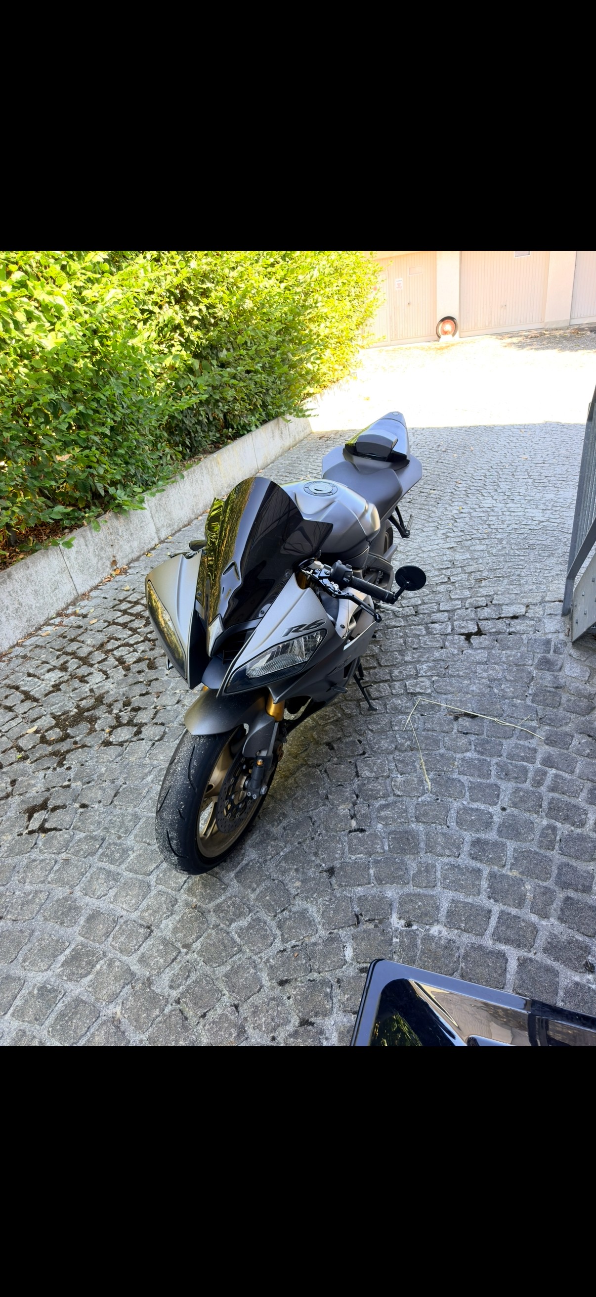YAMAHA YZF-R6-image-2