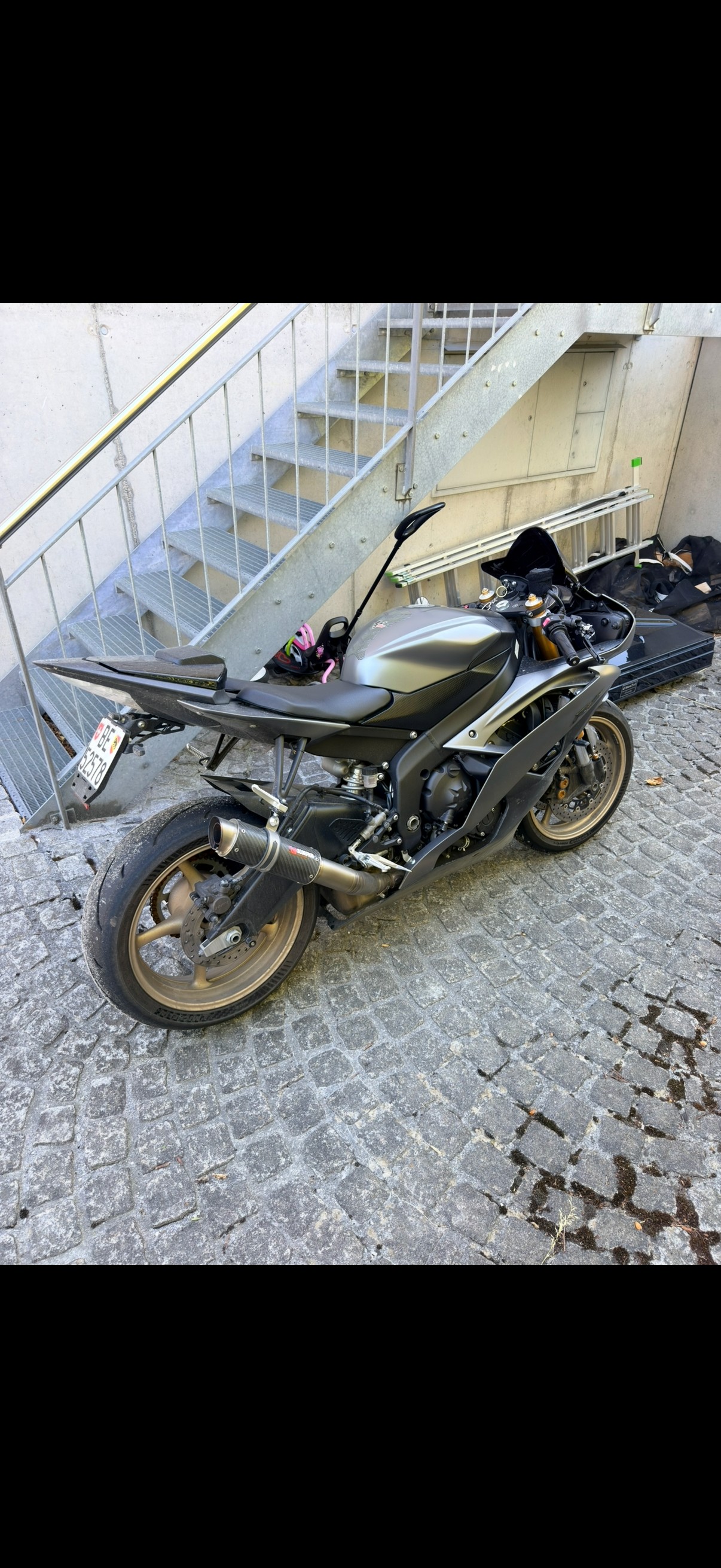 YAMAHA YZF-R6-image-3