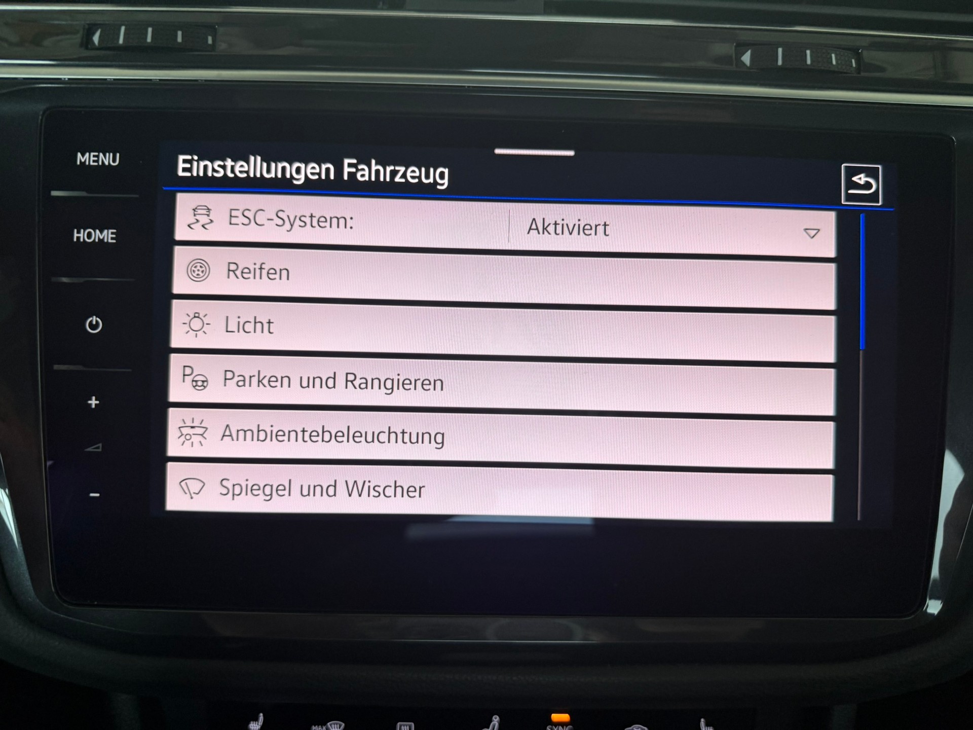 VW Tiguan 2.0TSI R 4Motion DSG, Oryxweiss Perlmutteffekt, 8-fach bereift-image-23
