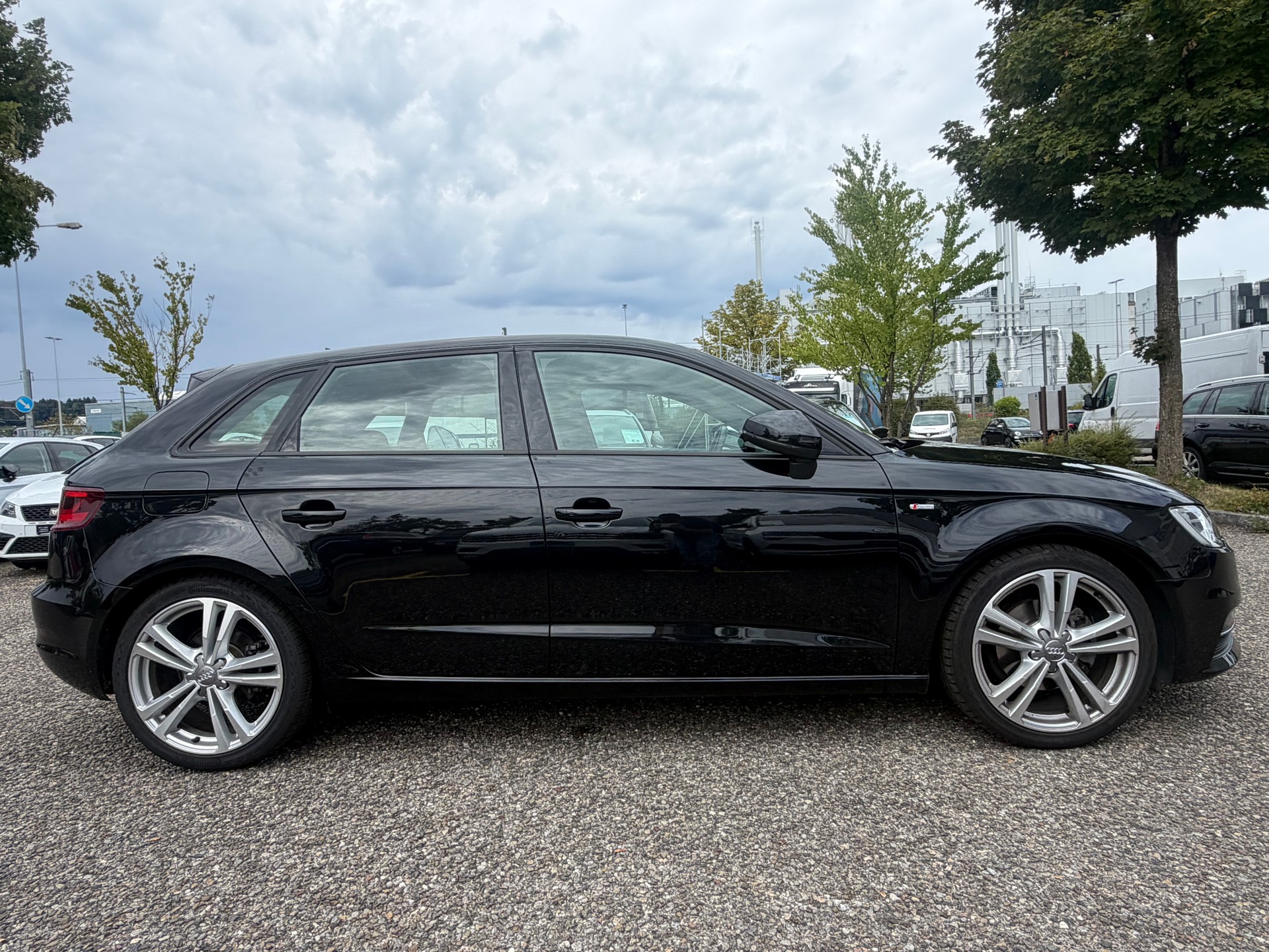 AUDI A3 Sportback 1.4 TFSI Ambition S-tronic-showroom-element-3
