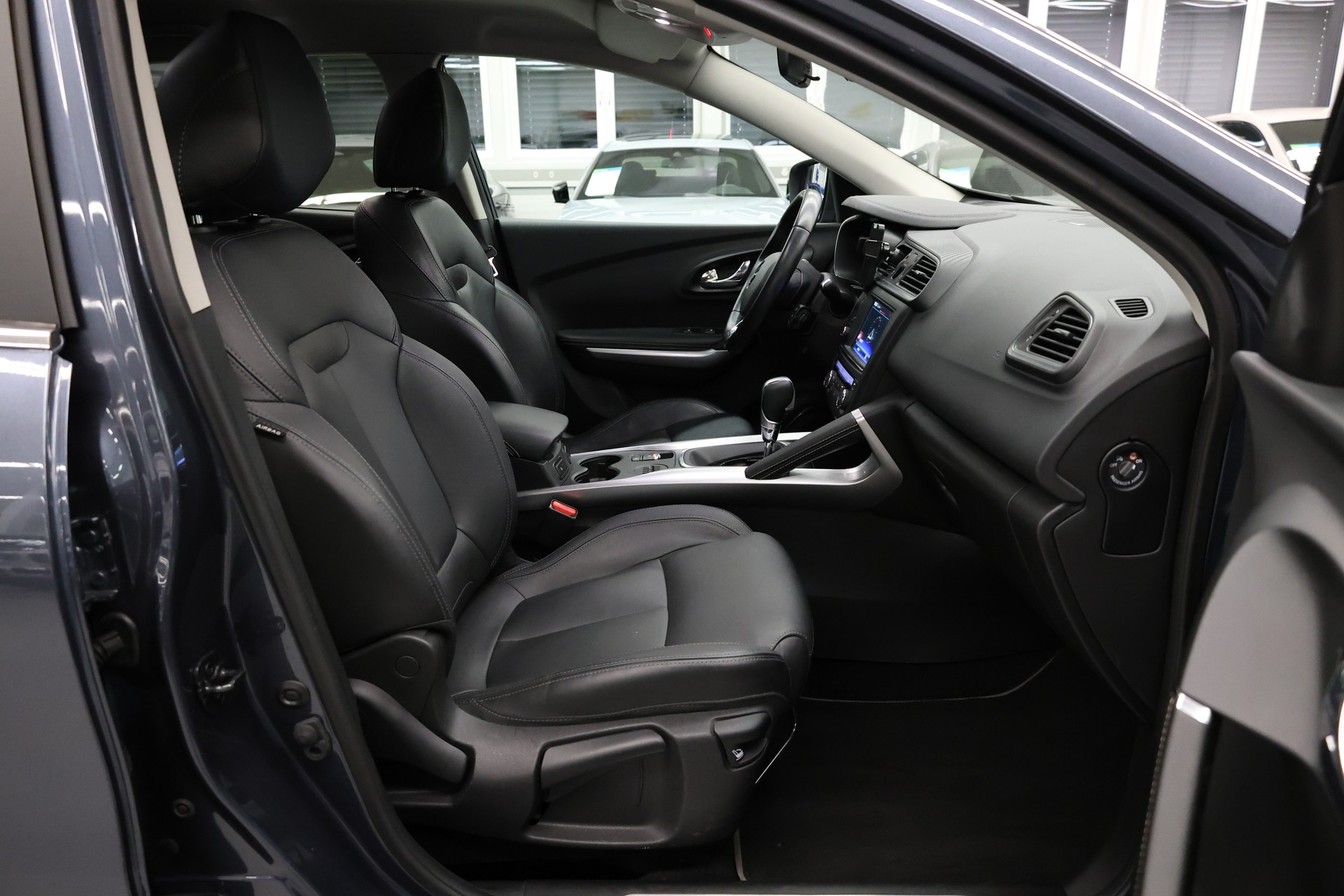 RENAULT Kadjar 1.2 TCe Bose EDC-image-13