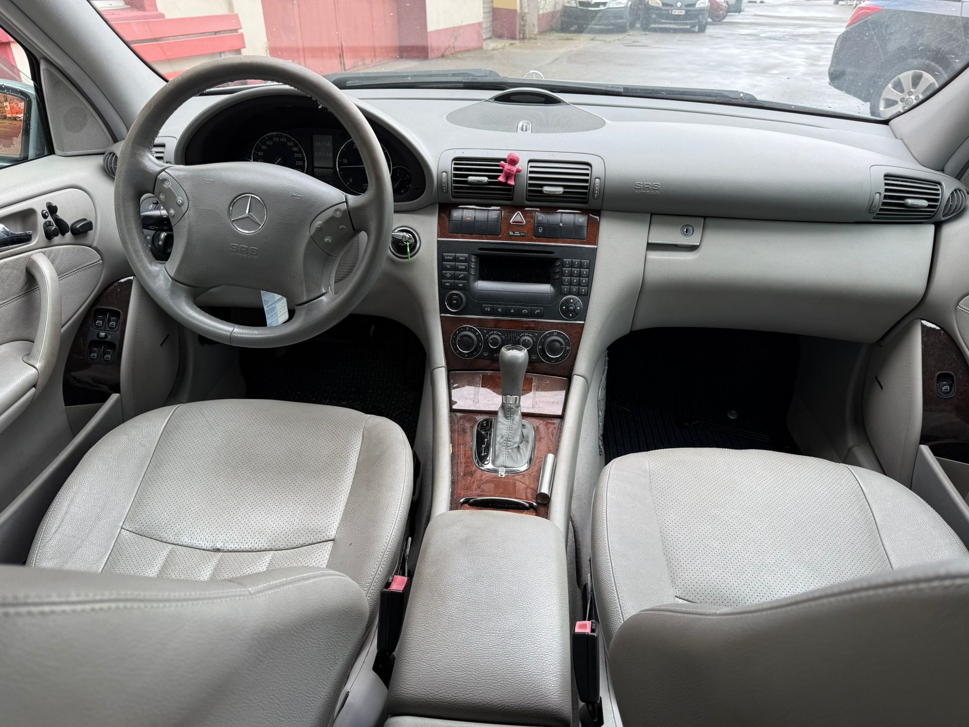 MERCEDES-BENZ C 320 CDI Elégance-image-6