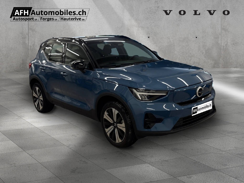 VOLVO XC40 P6 Core FWD-showroom-element-1