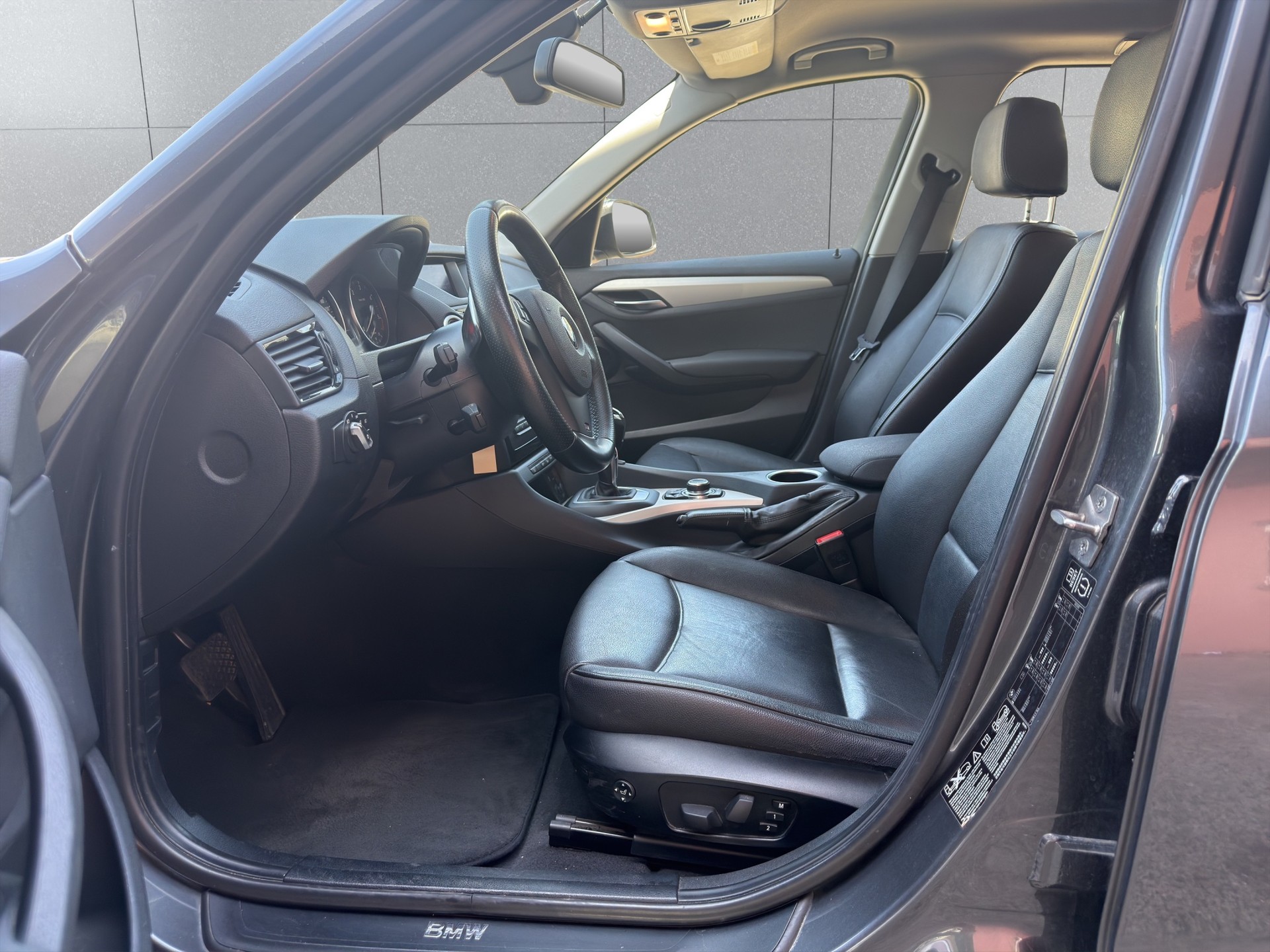 BMW X1 xDrive 20d Steptronic-image-8