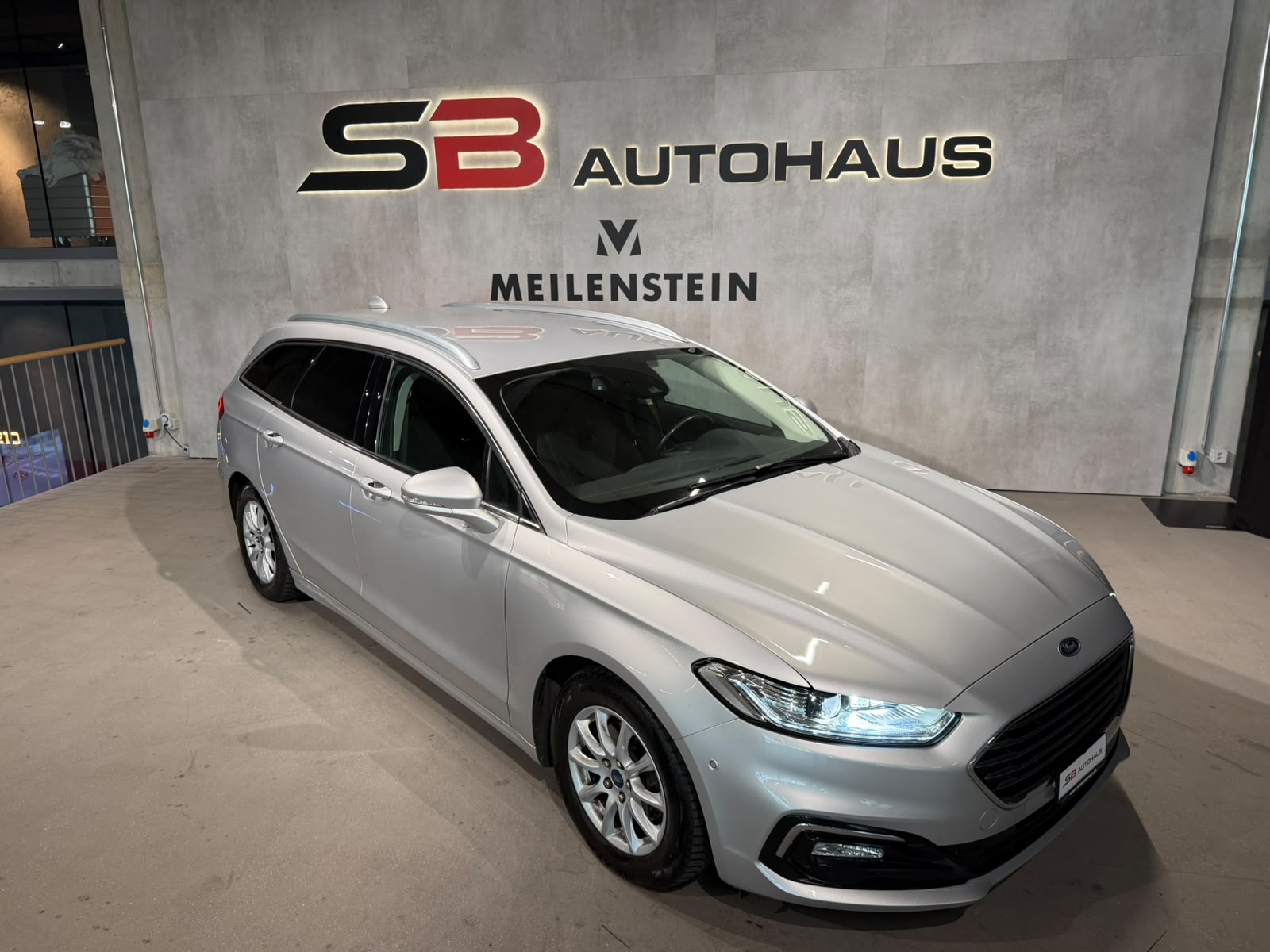FORD Mondeo 2.0 TDCi Titanium Automatik (CH)-image-5