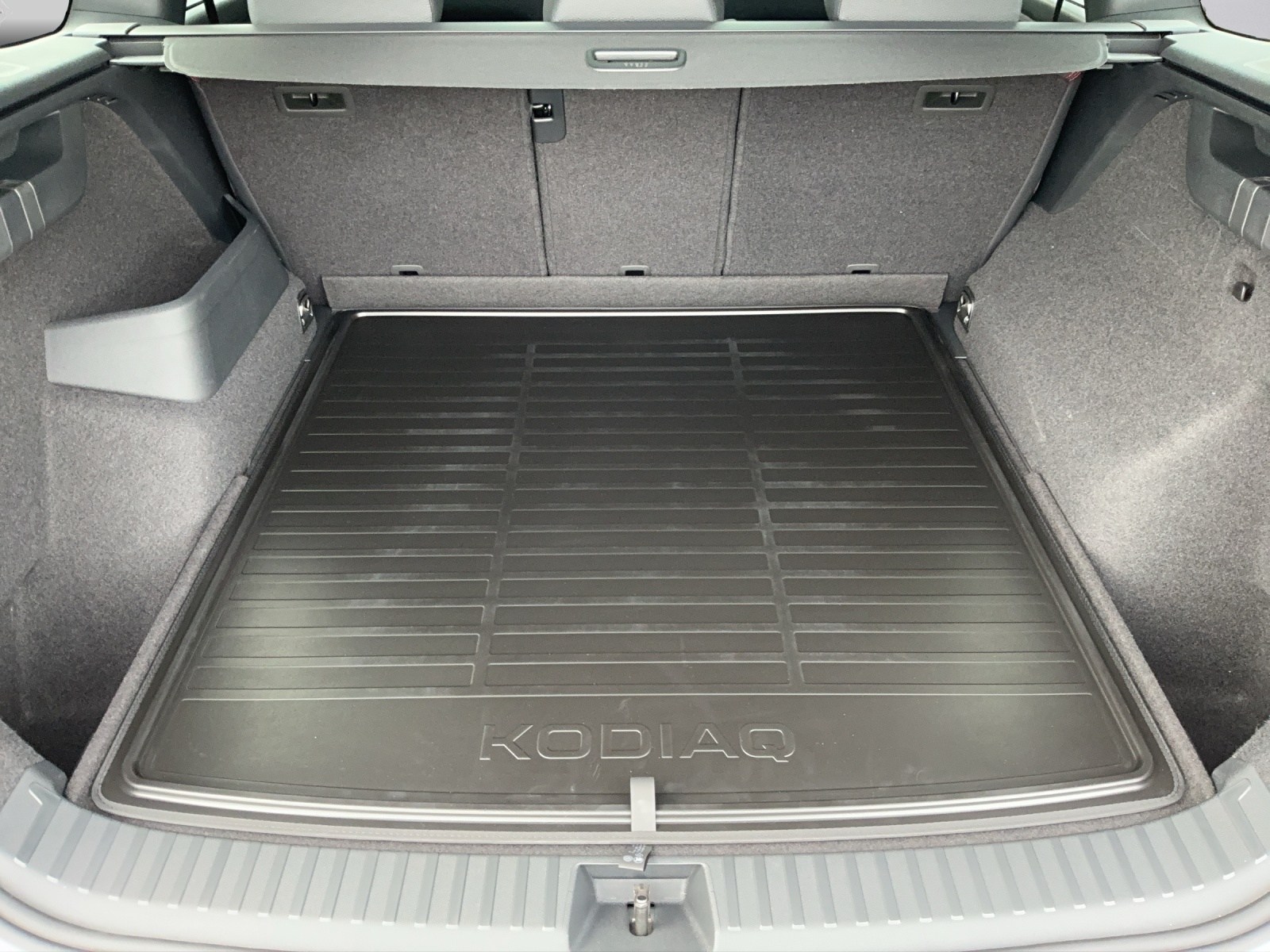SKODA Kodiaq 2.0 TSI RS 4x4-image-11
