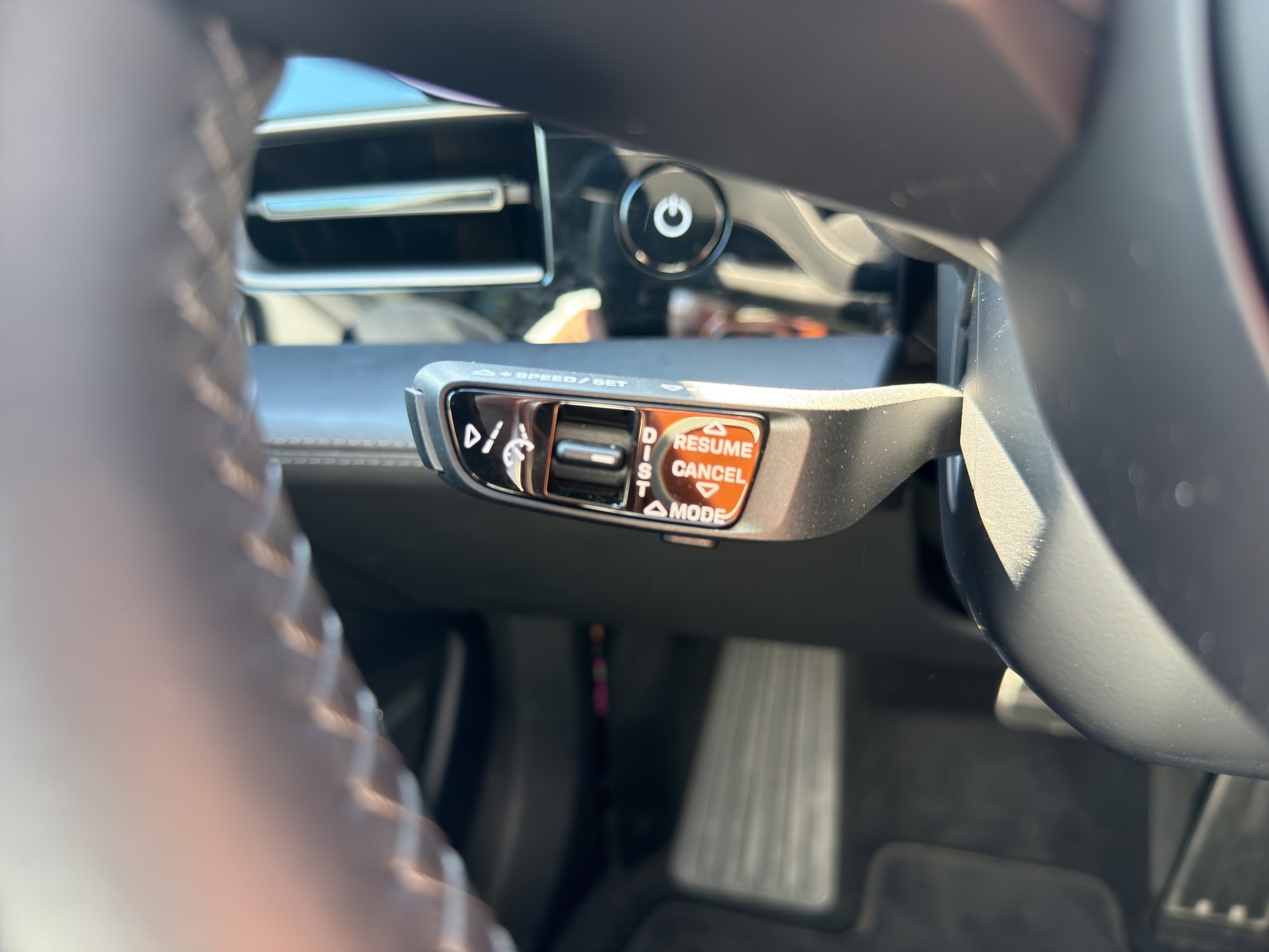 PORSCHE Taycan Turbo S Cross Turismo-image-24